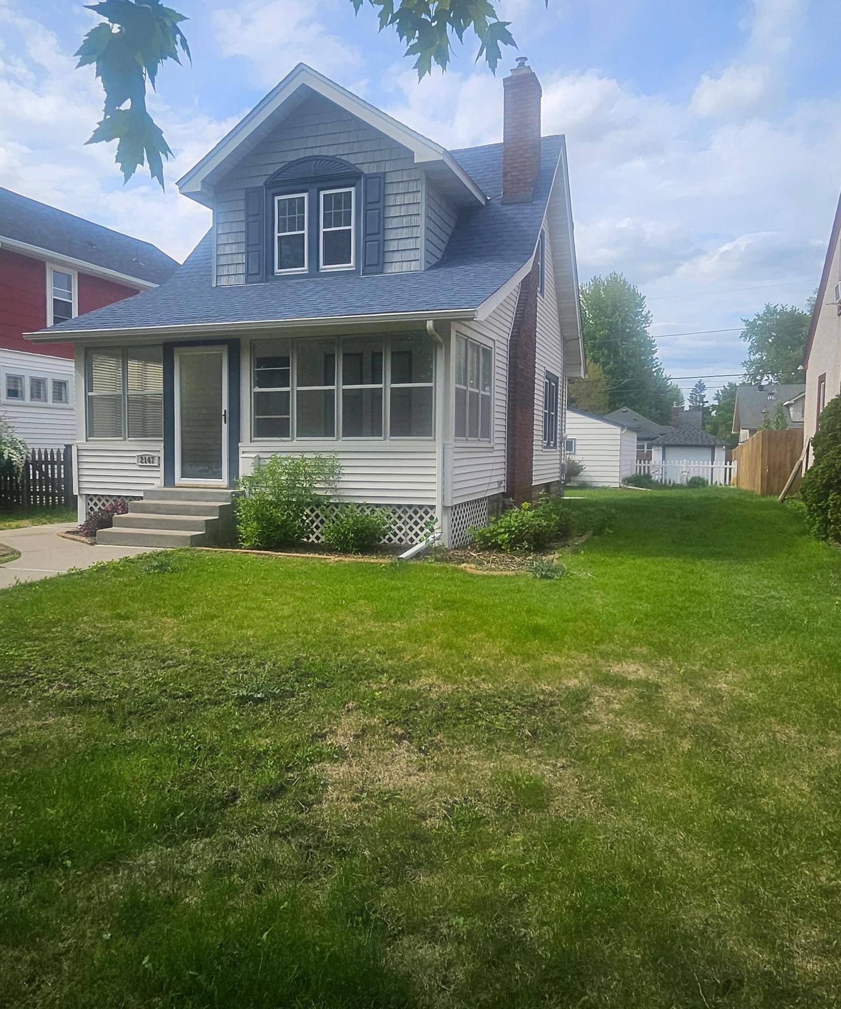 2147 Juliet AVE, Saint Paul, MN 55105