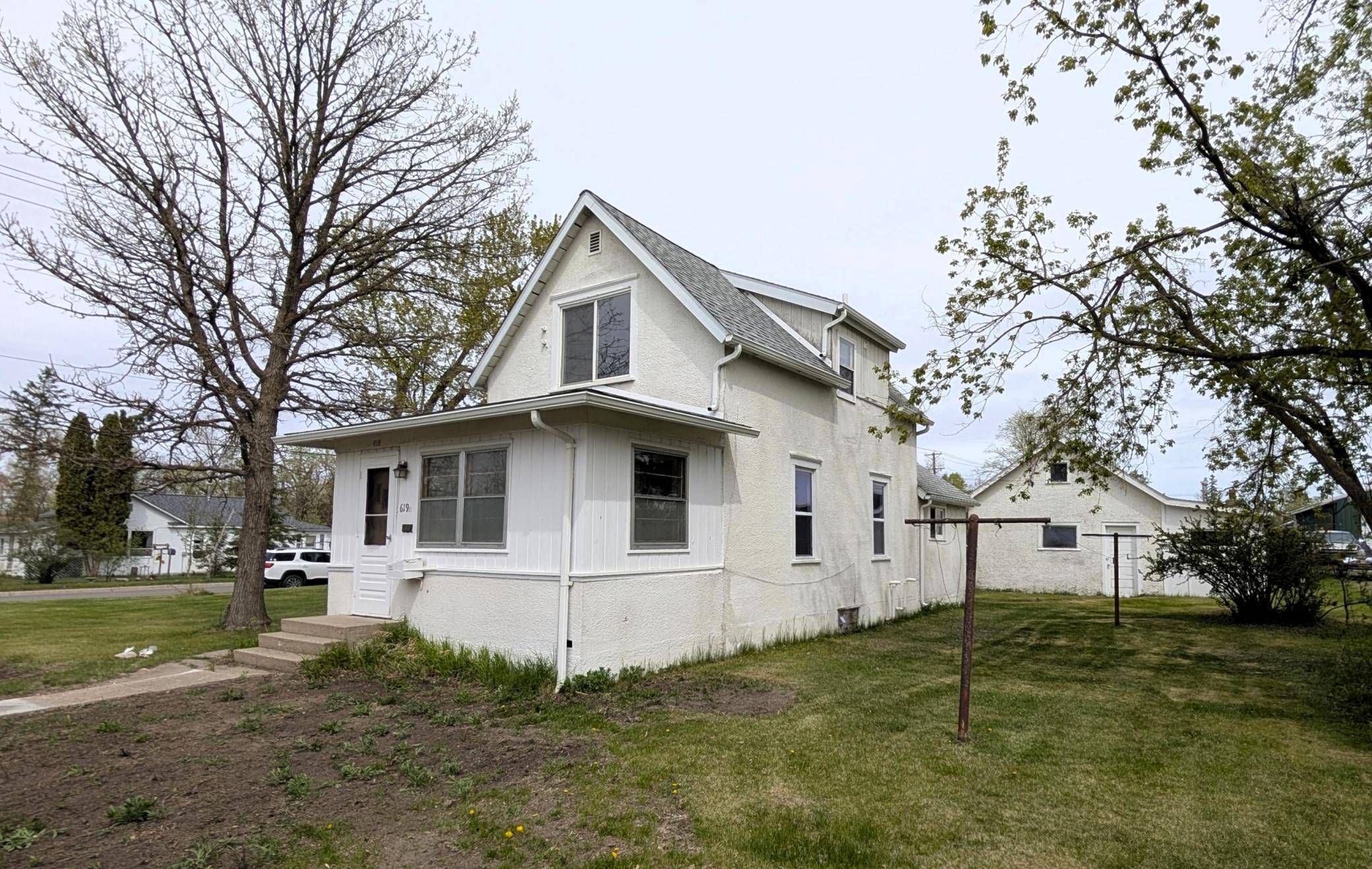 619 14th ST NW, Bemidji, MN 56601