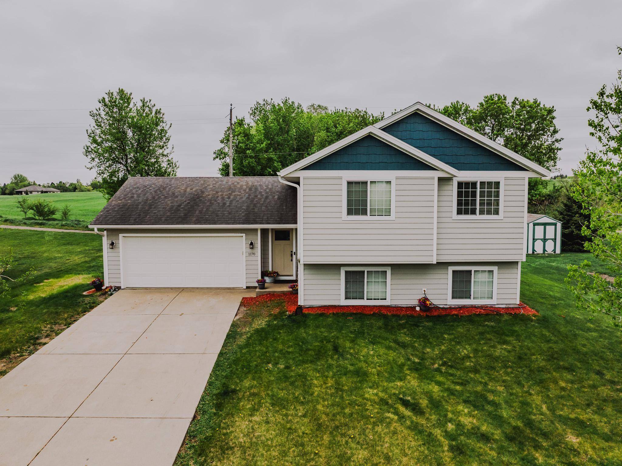 1170 Coakley ST, Paynesville, MN 56362