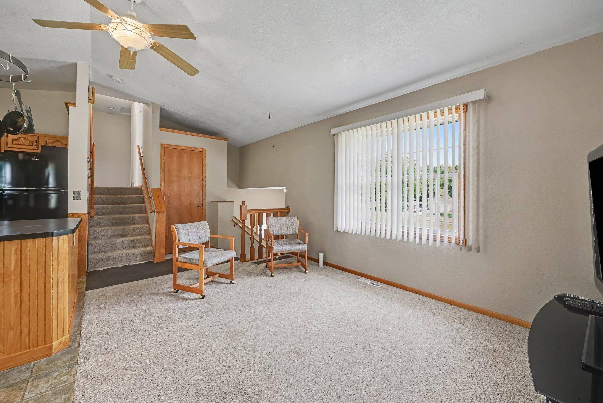 932 Hillside AVE SW, New Prague, MN 56071