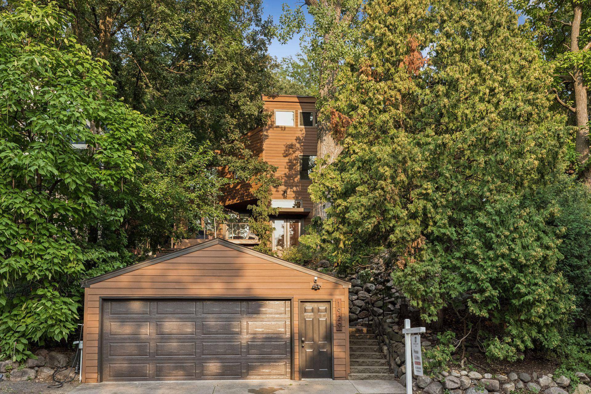 1929 Ewing AVE S, Minneapolis, MN 55416