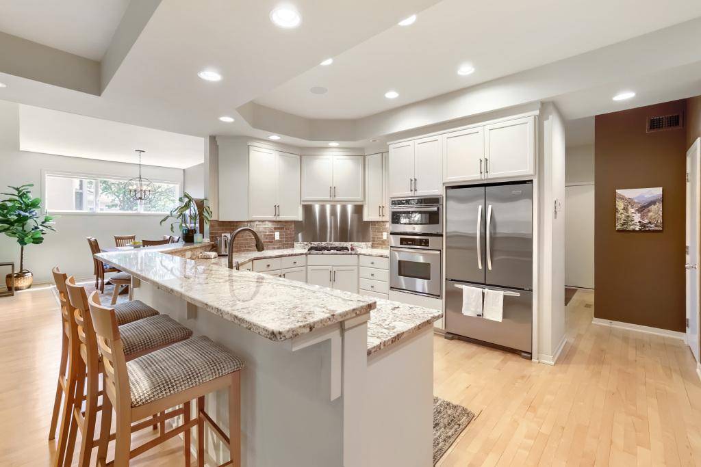 1340 Waterford DR, Golden Valley, MN 55422