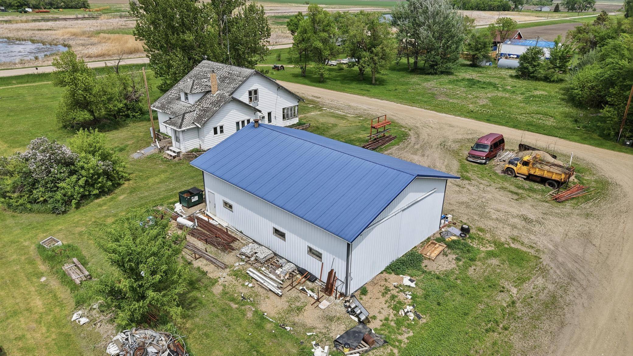 206 East ST S, Stirum, ND 58069