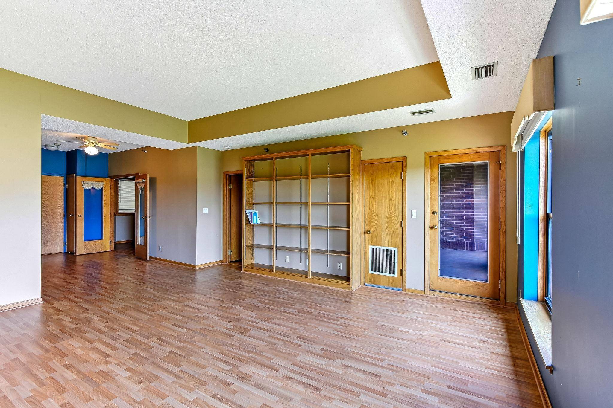198 6th ST E #601, Saint Paul, MN 55101