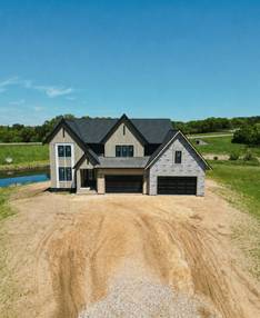 9781 Frontier LN, Lakeville, MN 55044