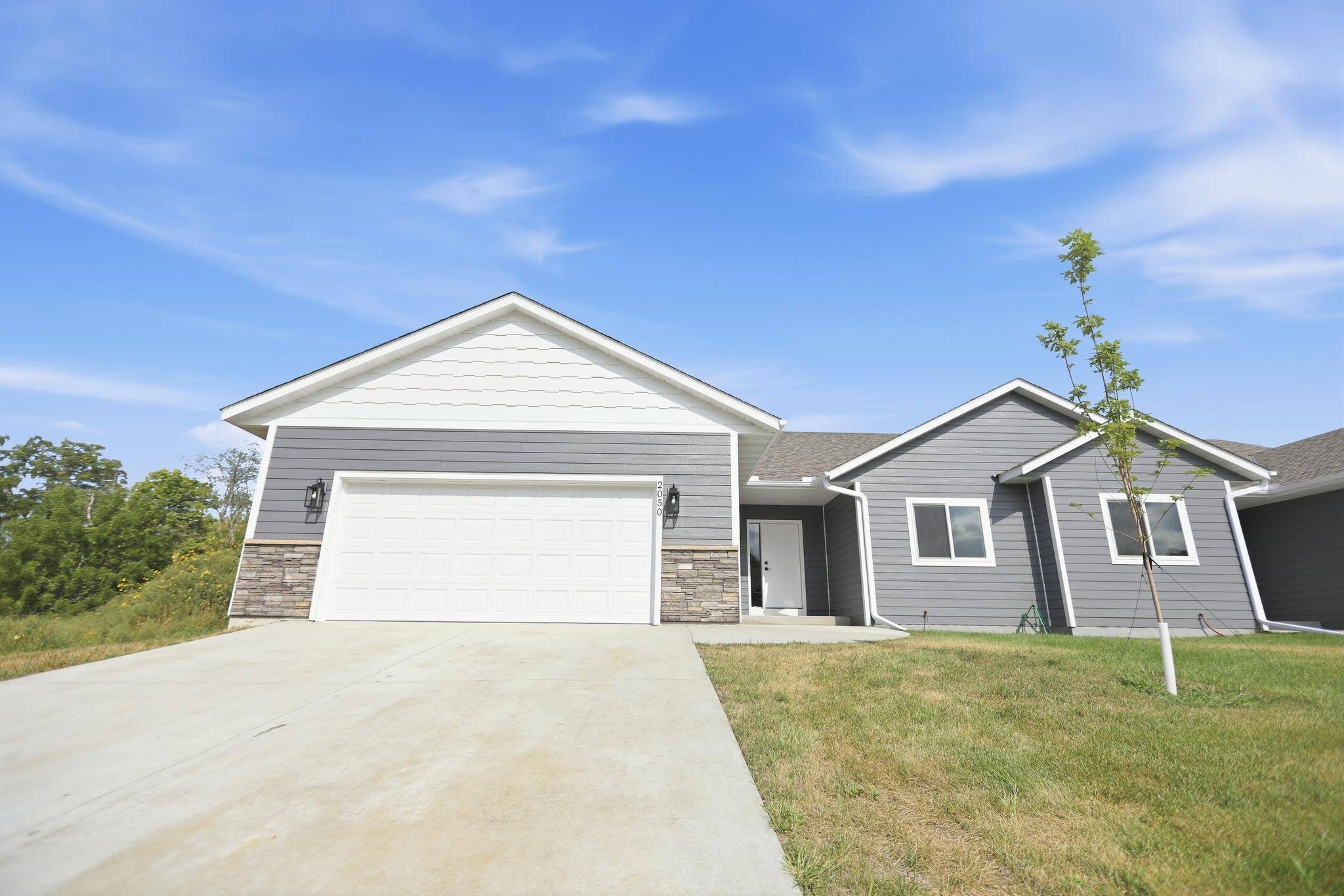 2050 13th ST NW, Faribault, MN 55021