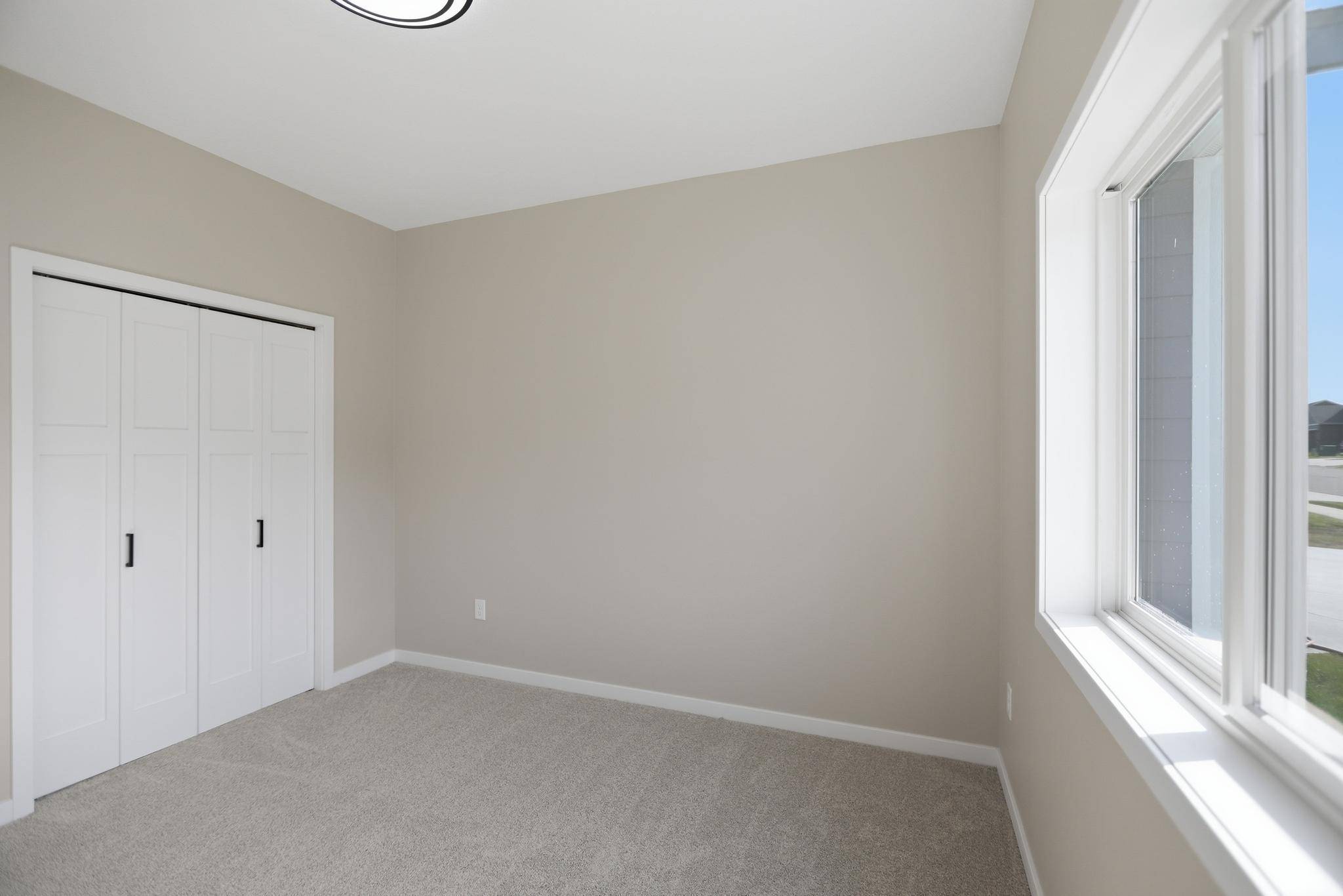 2050 13th ST NW, Faribault, MN 55021
