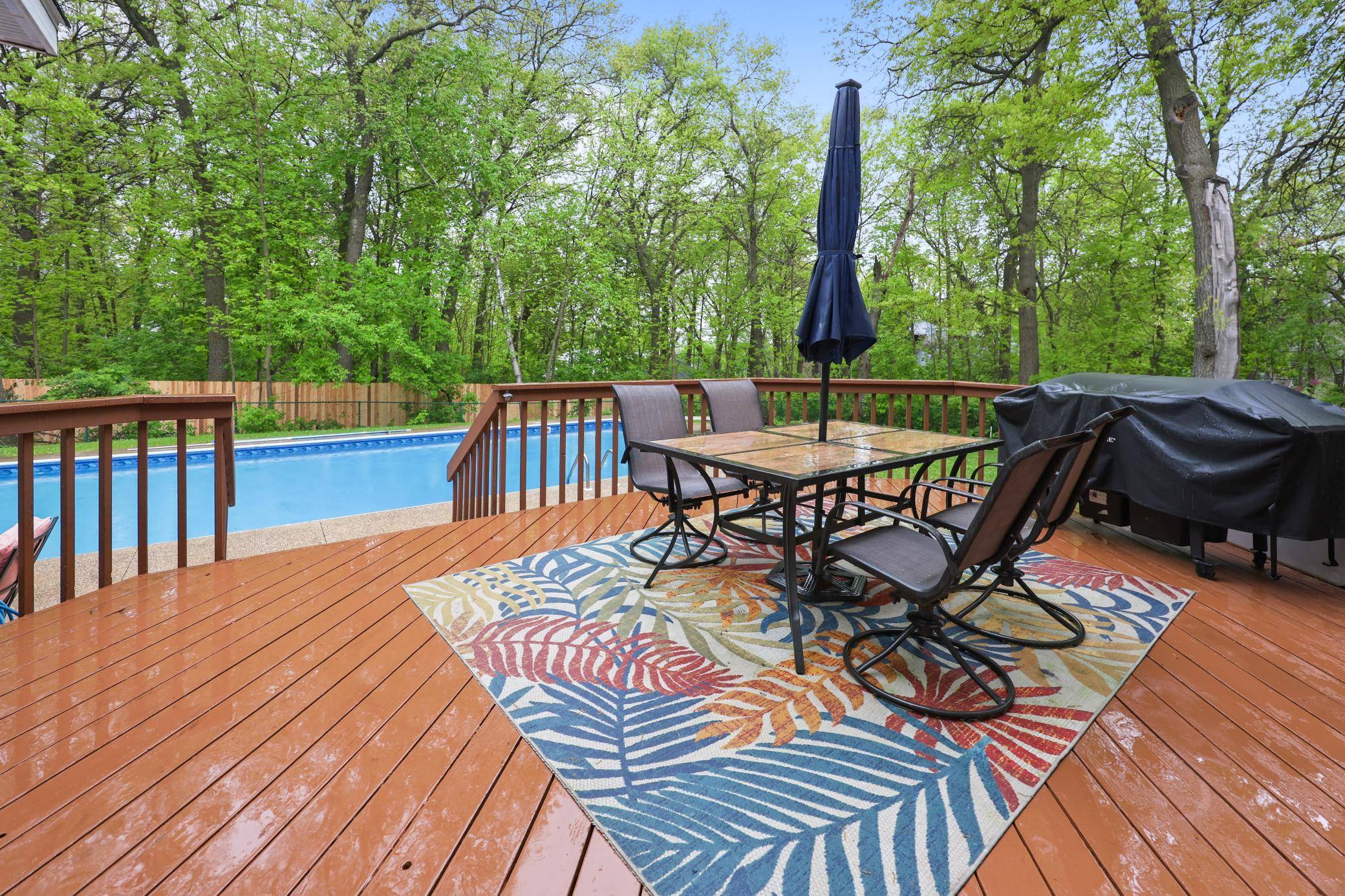 850 Meadowlawn CT, Sartell, MN 56377