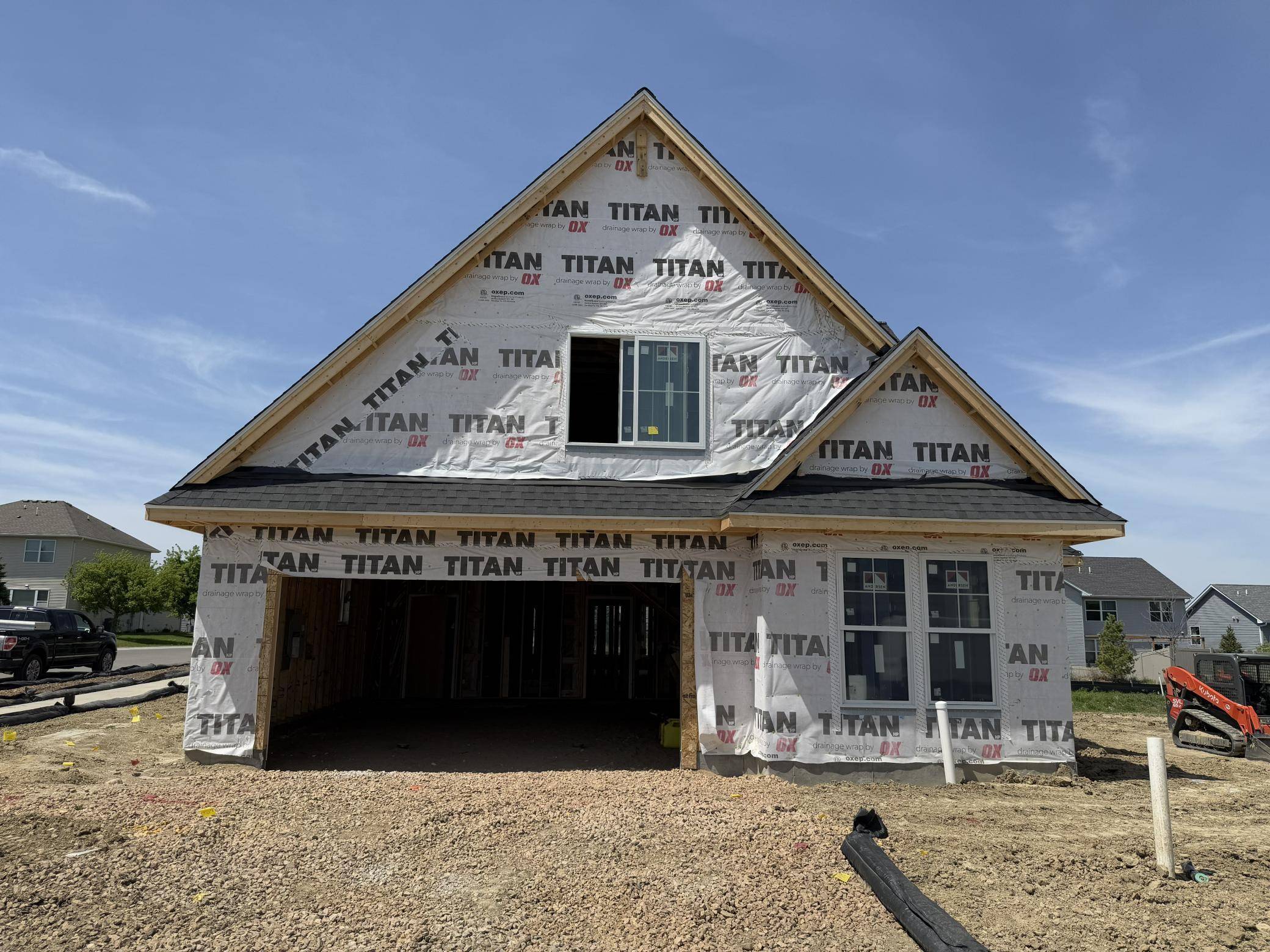 9124 Mills LN, Chanhassen, MN 55317