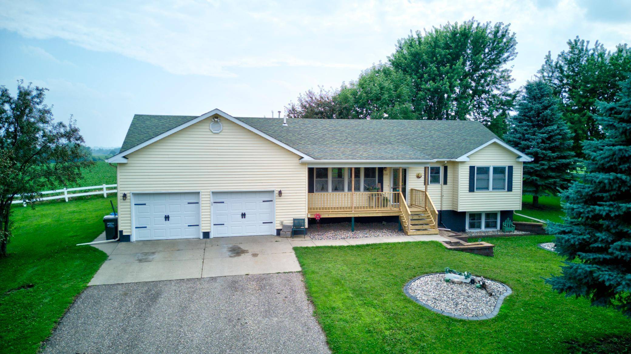 210 Birch TER, Ashby, MN 56309