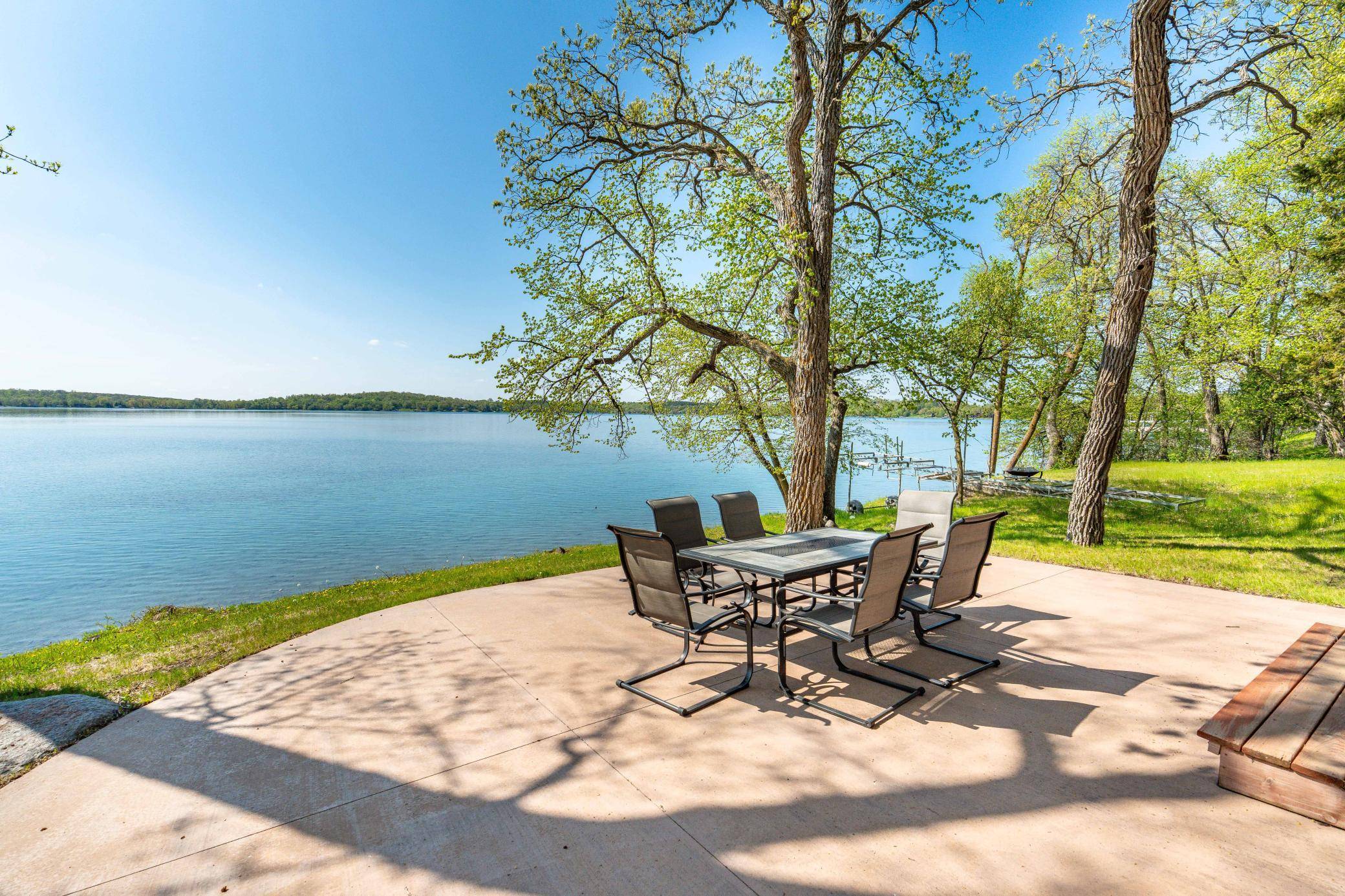 37988 Eagle Lake LOOP, Battle Lake, MN 56515