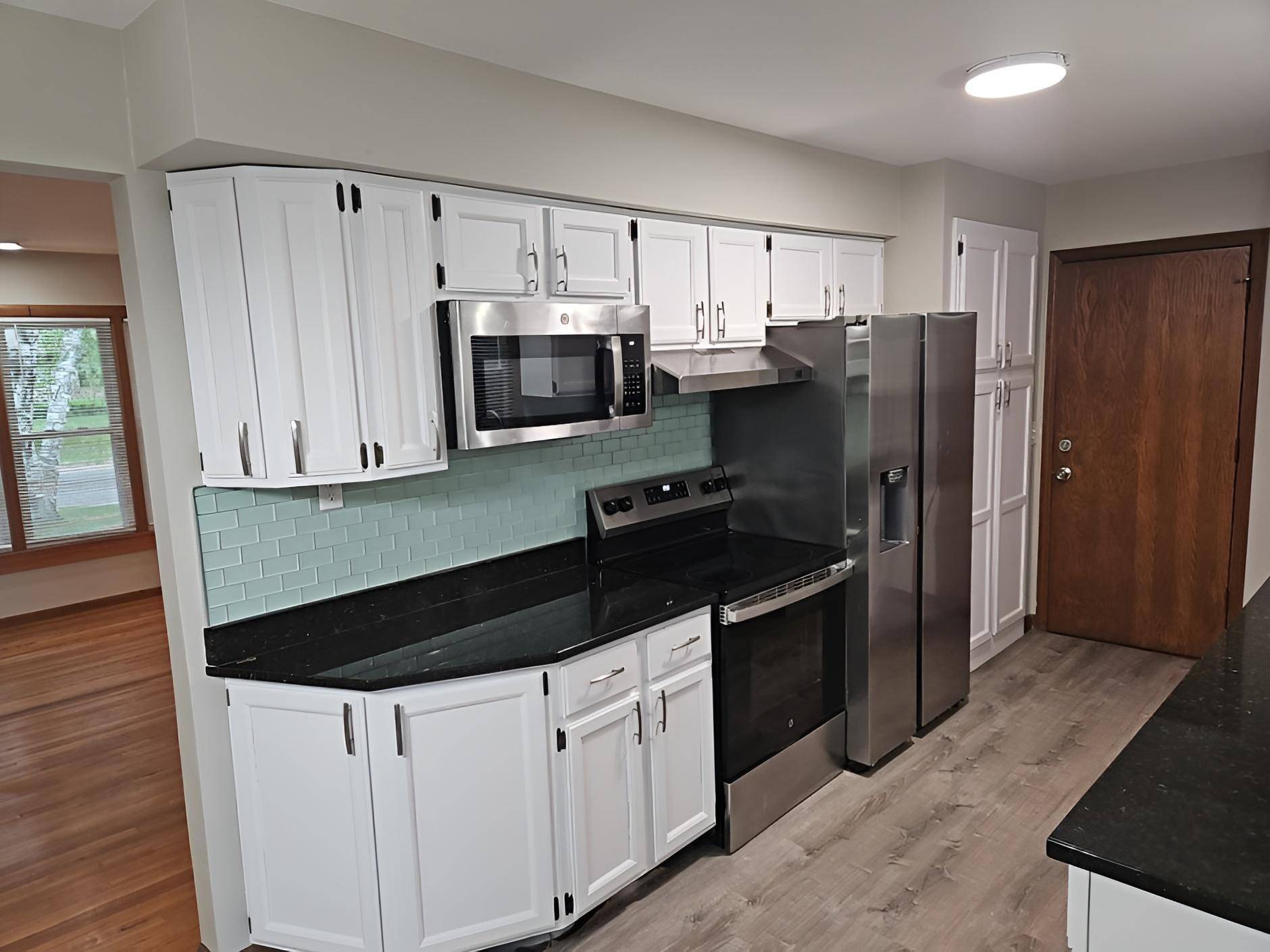 7025 Grimes AVE N, Brooklyn Center, MN 55429