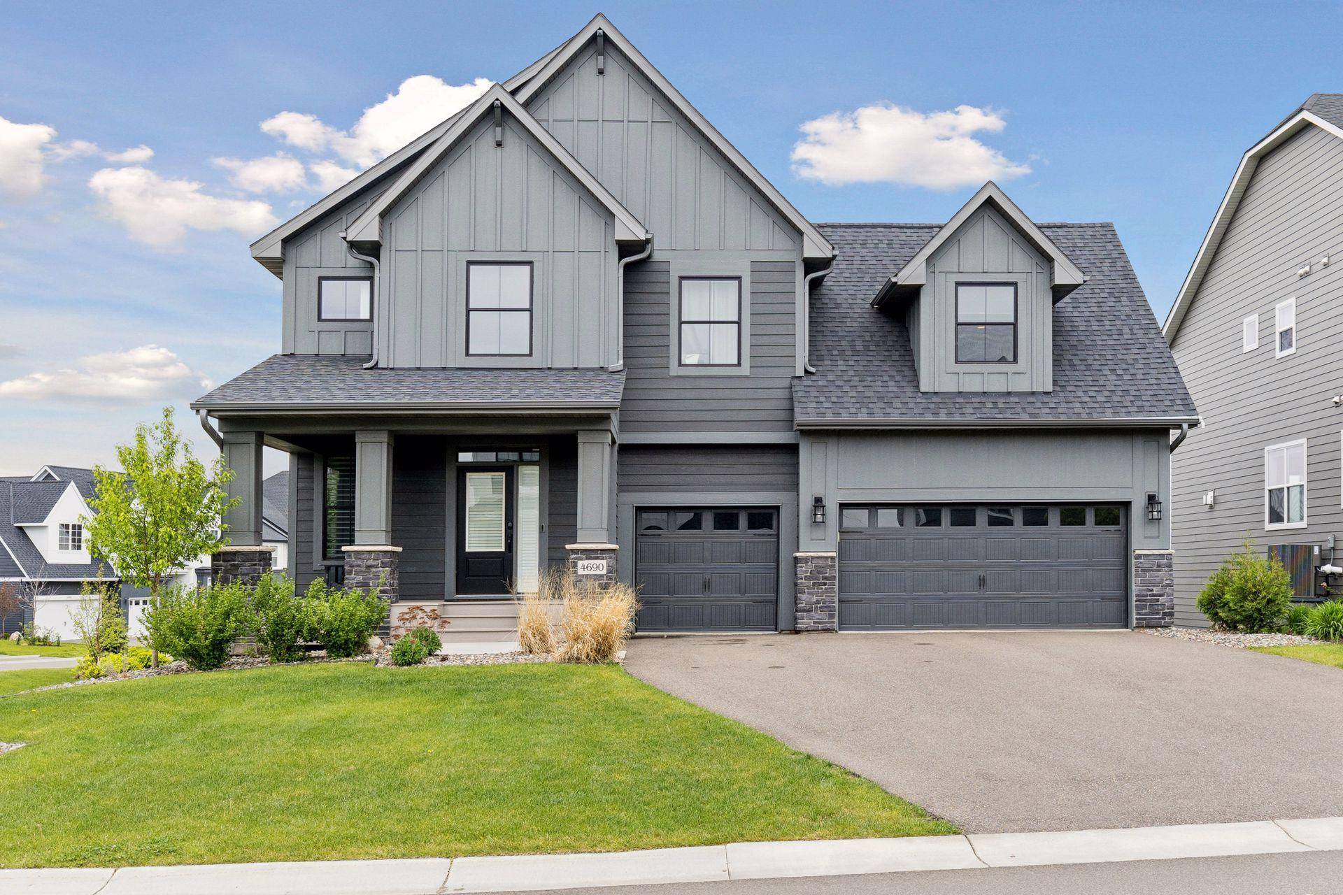 4690 Garland LN N, Plymouth, MN 55446
