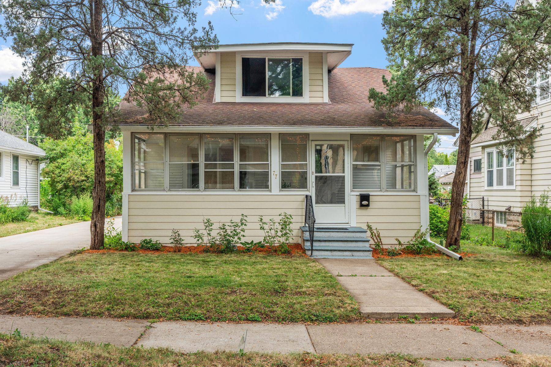 77 Stevens ST E, Saint Paul, MN 55107