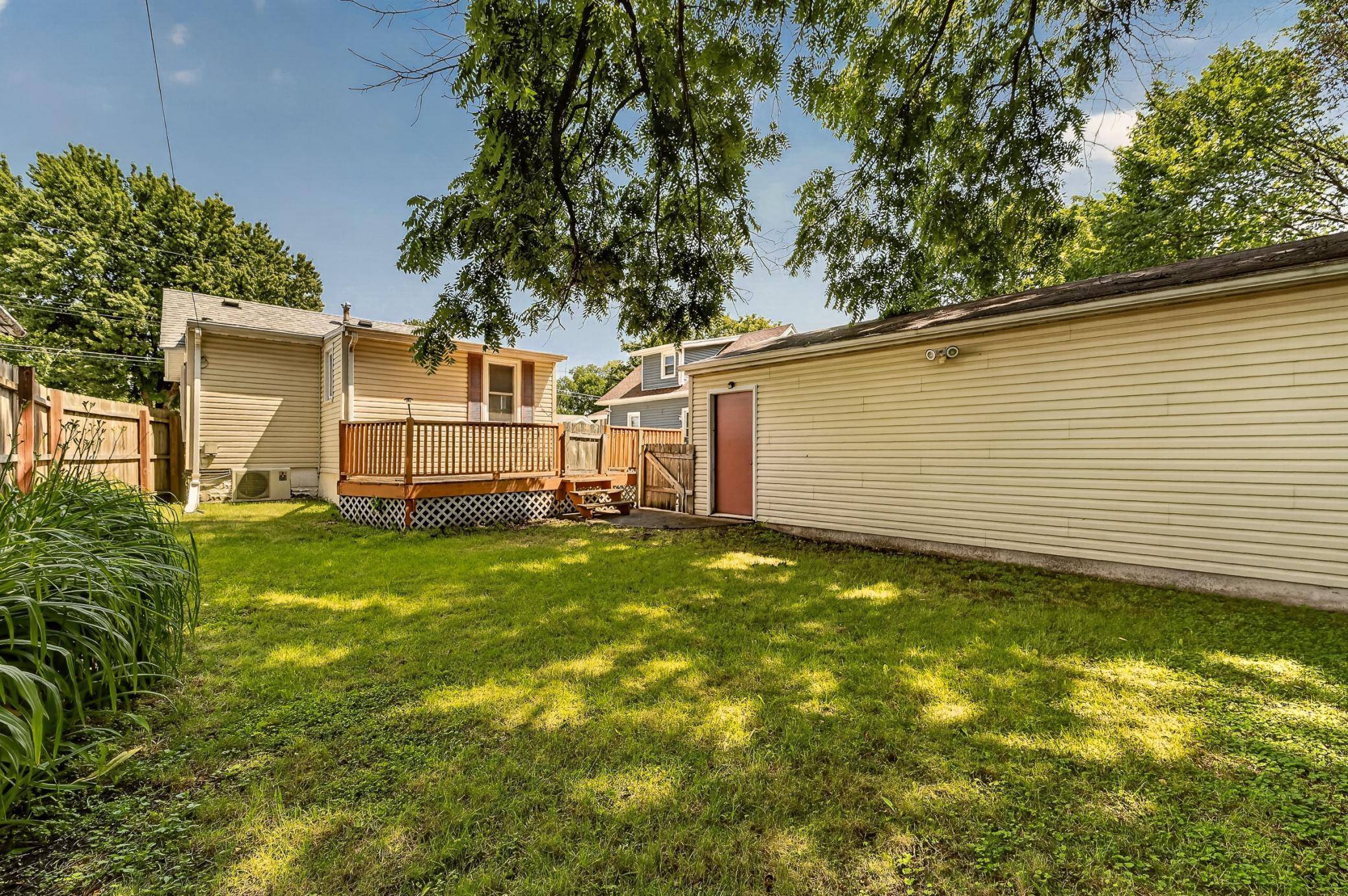 212 10 1/2 ST SE, Rochester, MN 55904