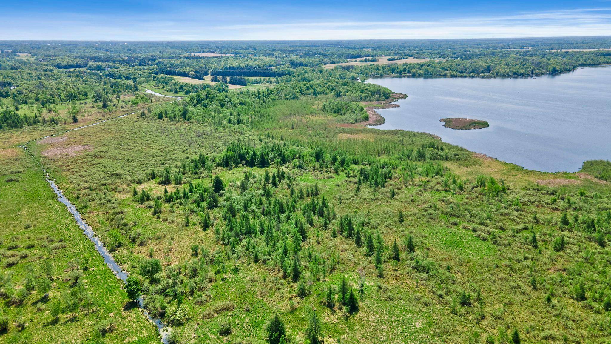 0000 Paradise TRL NW, Isanti, MN 55040