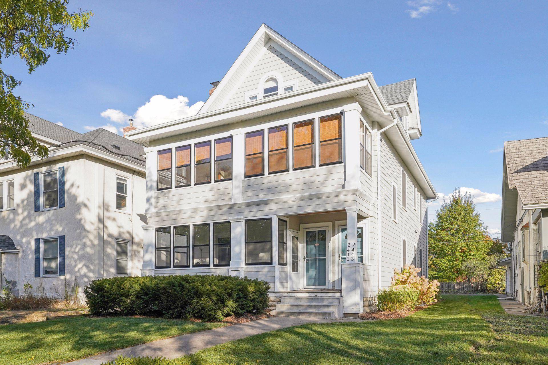 2441 Dupont AVE S, Minneapolis, MN 55405
