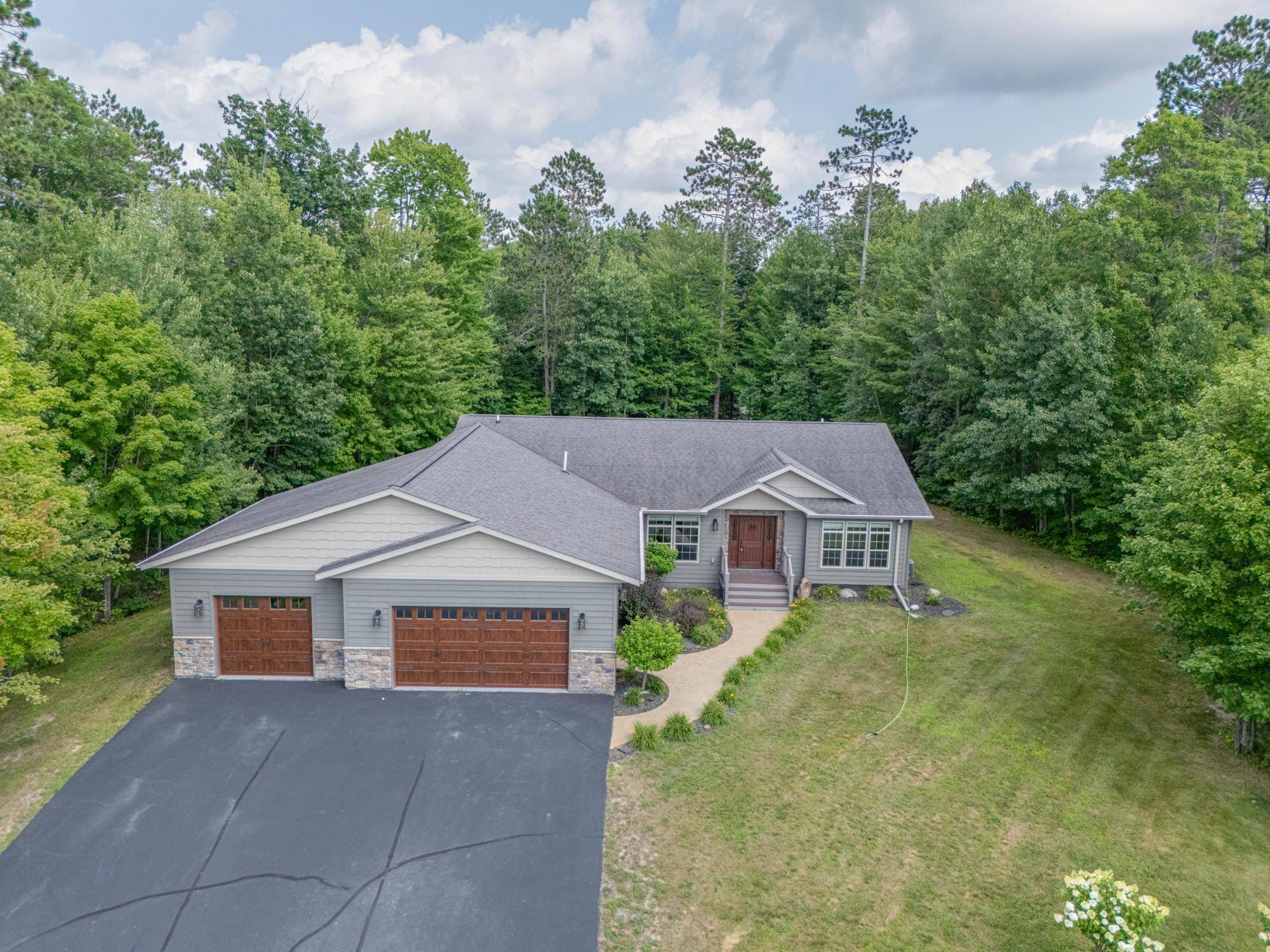 1704 Forest Hills AVE, Grand Rapids, MN 55744