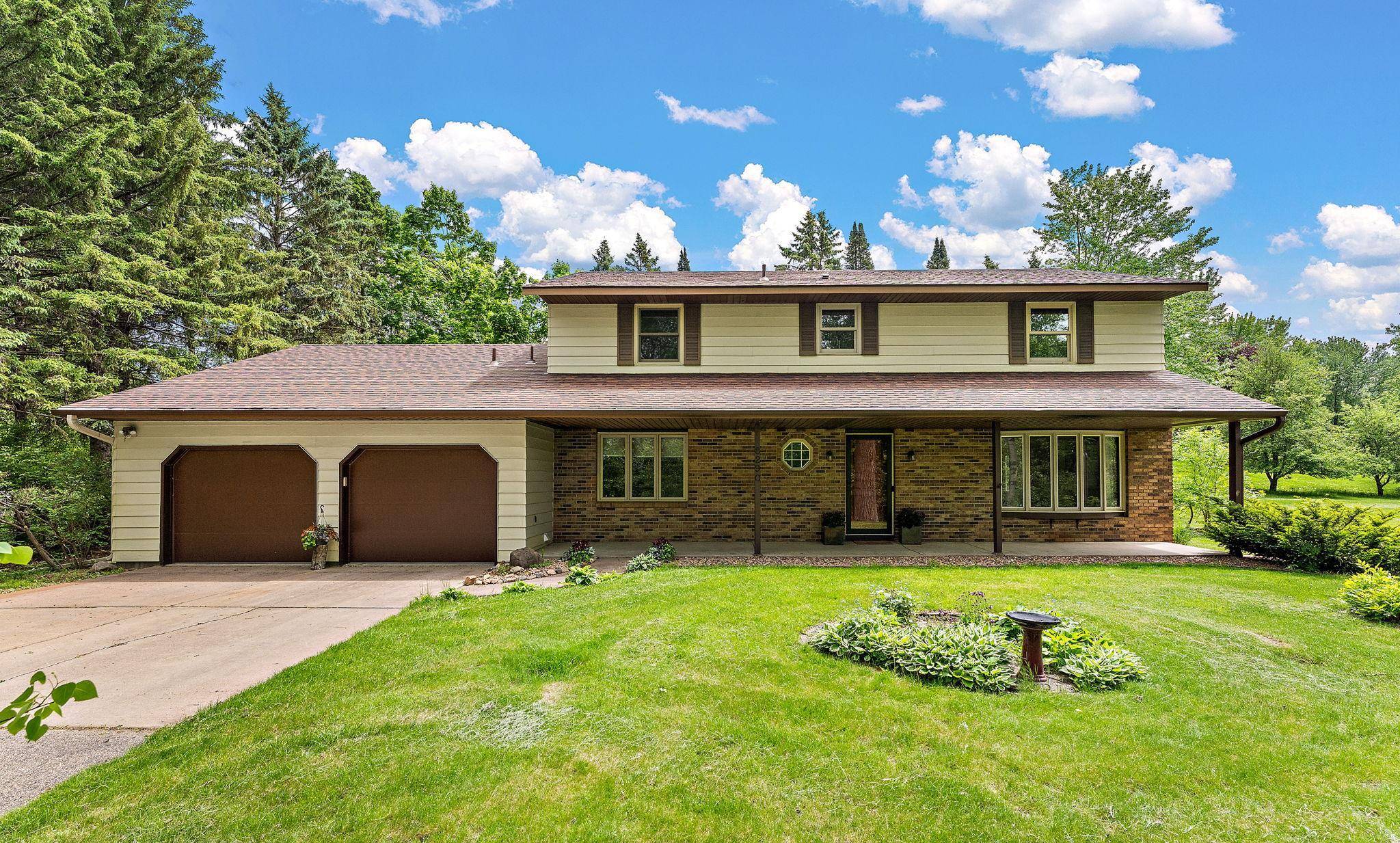 8290 Angus AVE, Inver Grove Heights, MN 55077