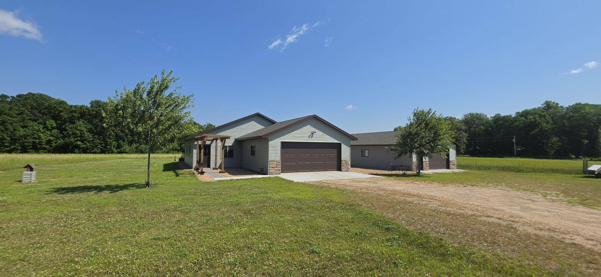 5380 Sunny CIR, Cushing, MN 56443