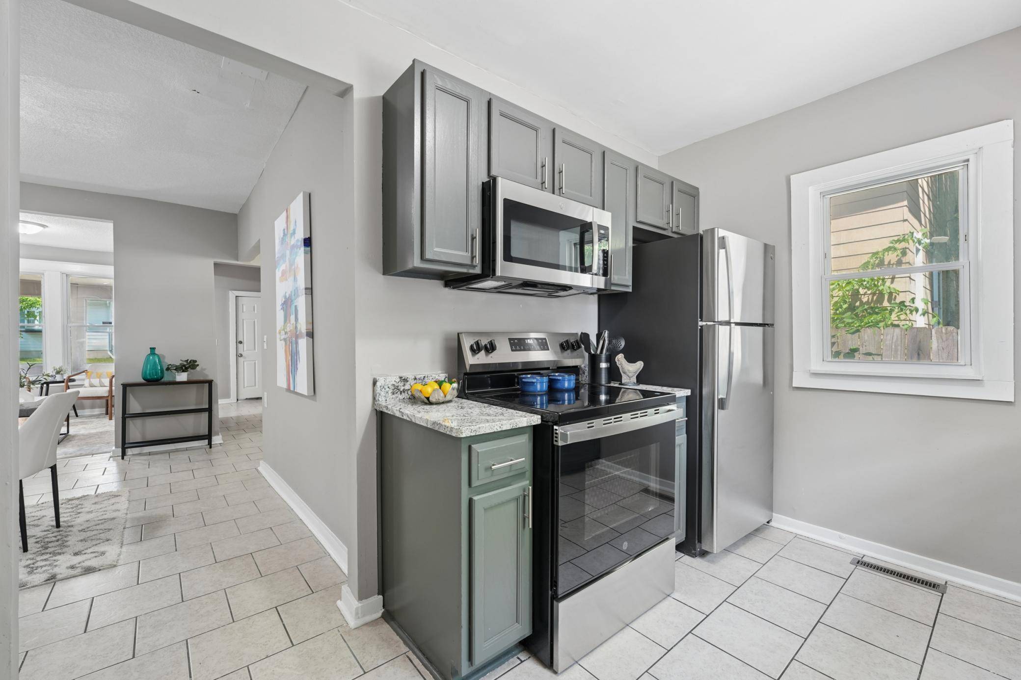 2328 Sheridan AVE N, Minneapolis, MN 55411
