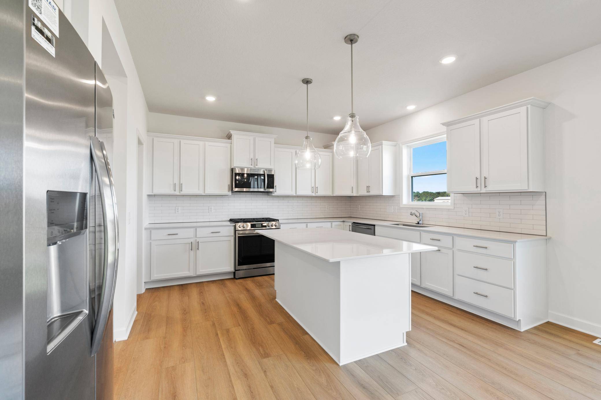 913 151st AVE NW, Andover, MN 55304