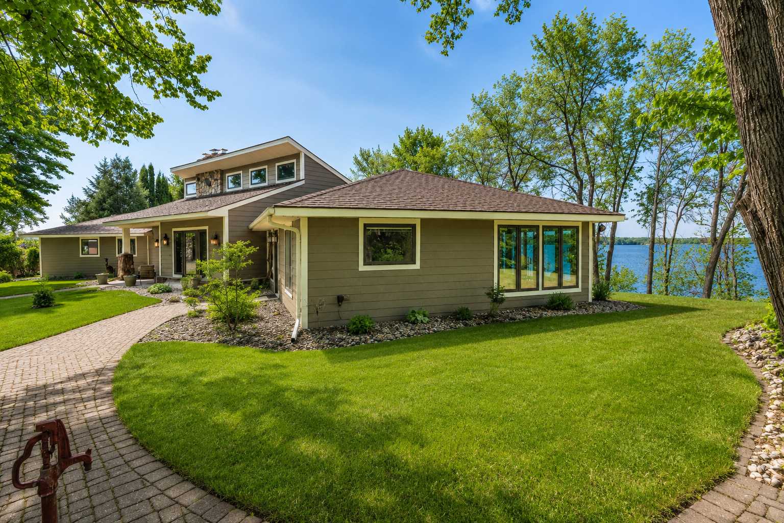 38132 N Little Mcdonald DR, Frazee, MN 56544