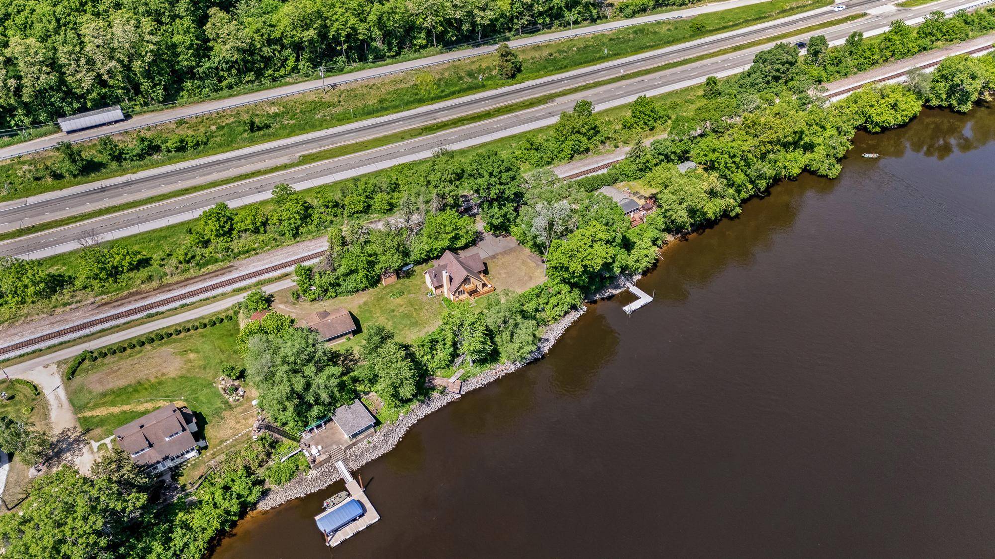 25066 Gull LN, Winona, MN 55987