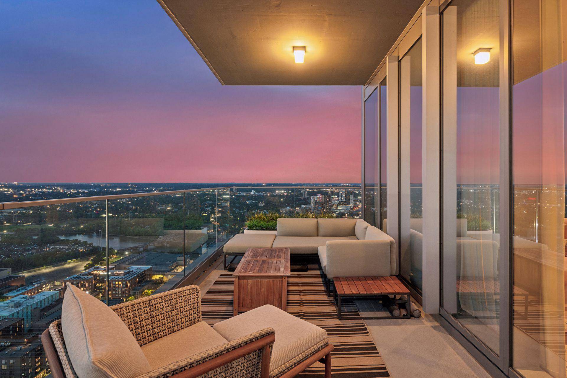 255 Hennepin AVE #3103, Minneapolis, MN 55408