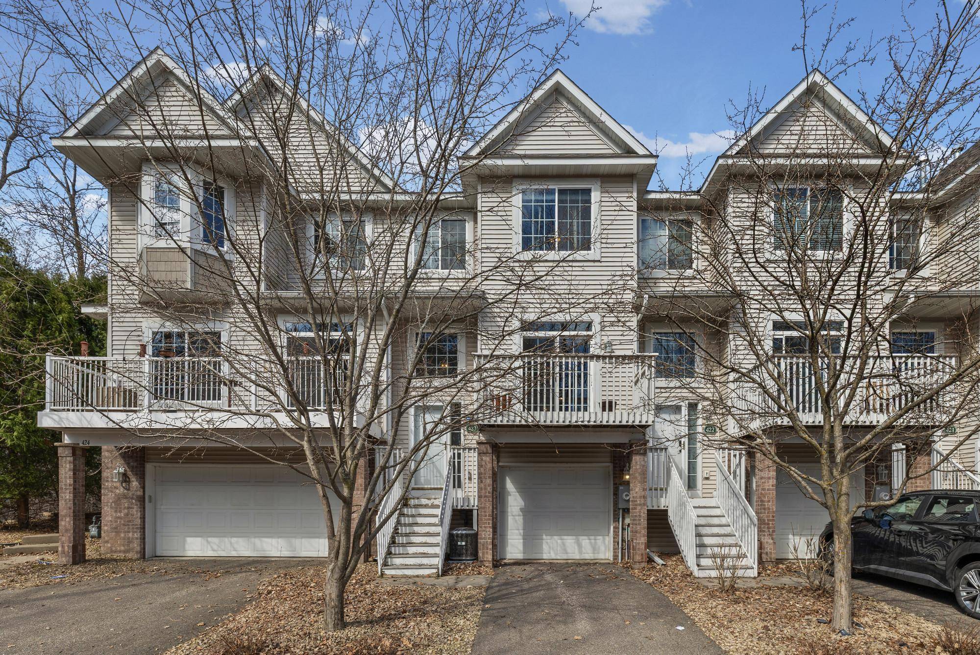 2320 Lower Afton RD E #423, Maplewood, MN 55119