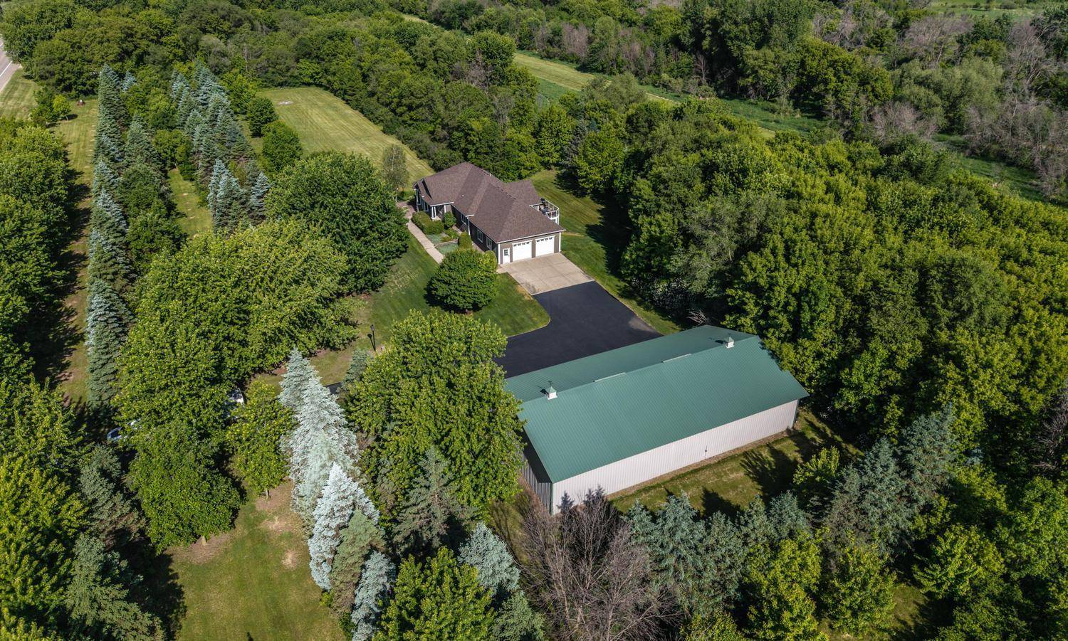 1695 200th ST W, Farmington, MN 55024