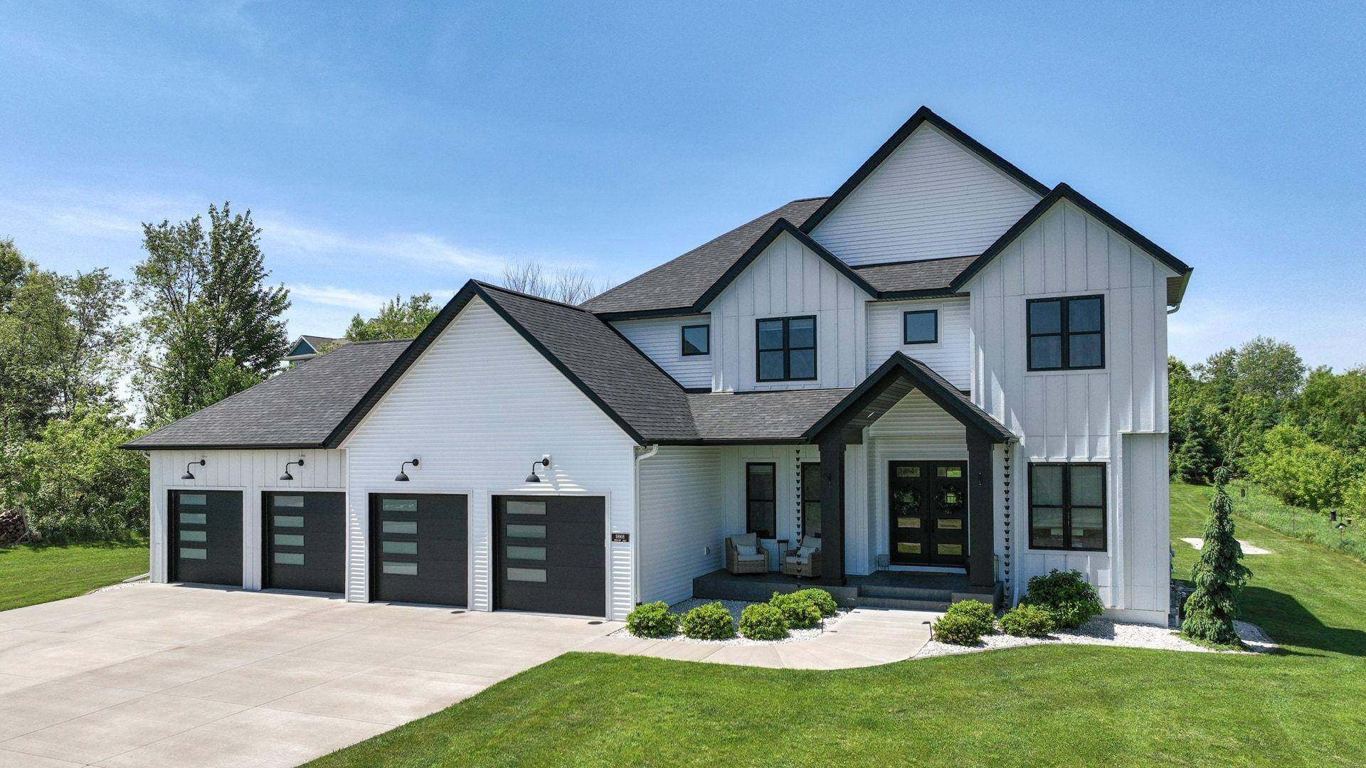 S8908 Chestnut RD, Eau Claire, WI 54701