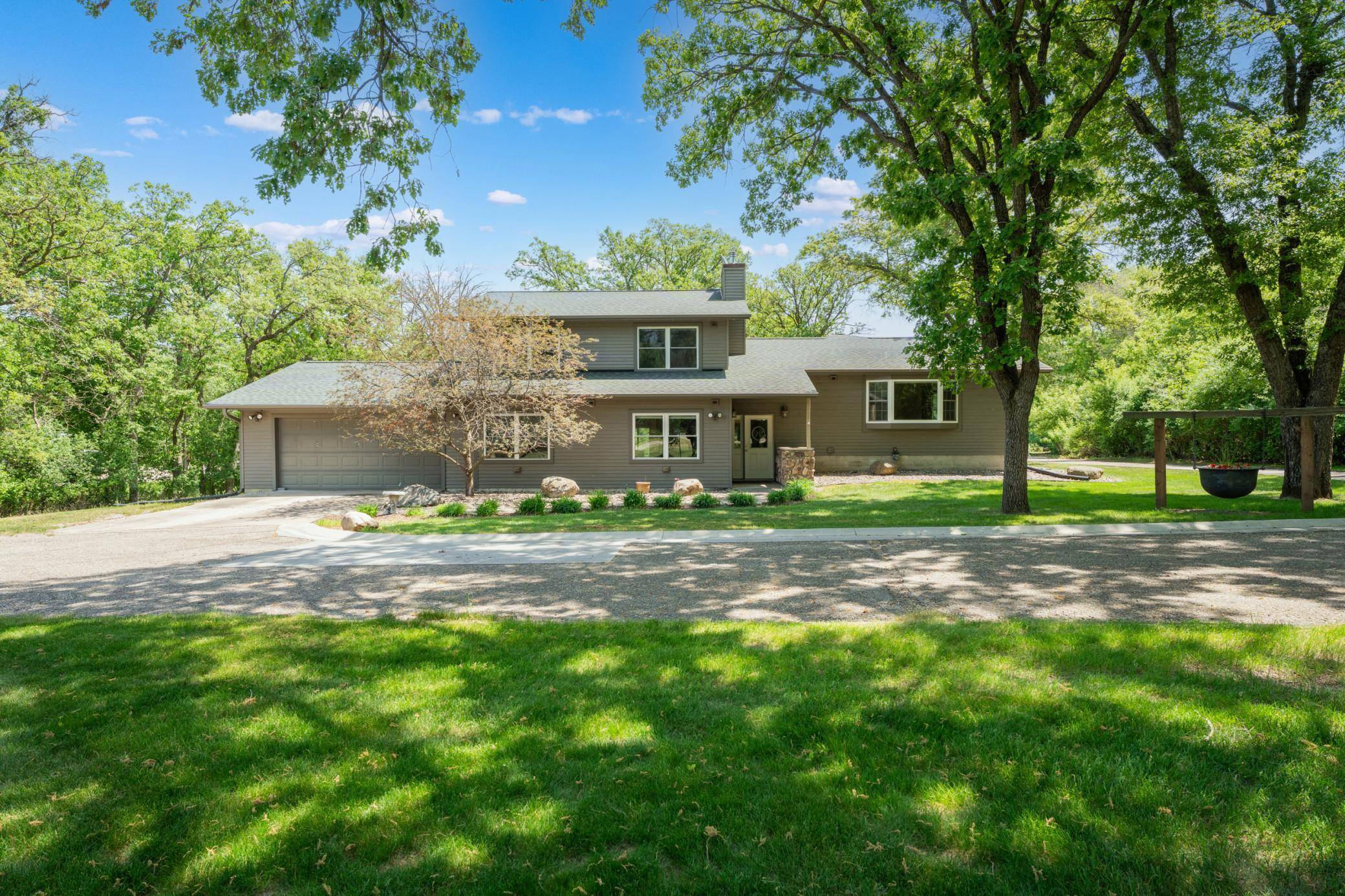 2000 Schmidt CT SE, Rochester, MN 55904