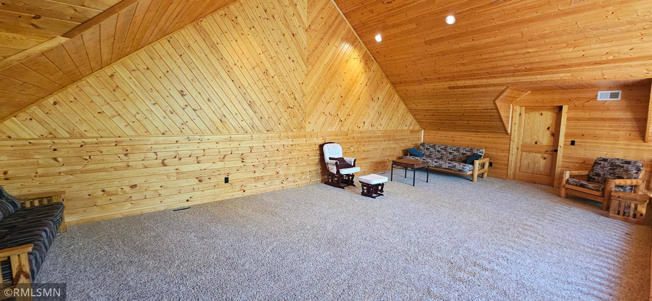 44891 Alma Razor RD, Hinckley, MN 55037