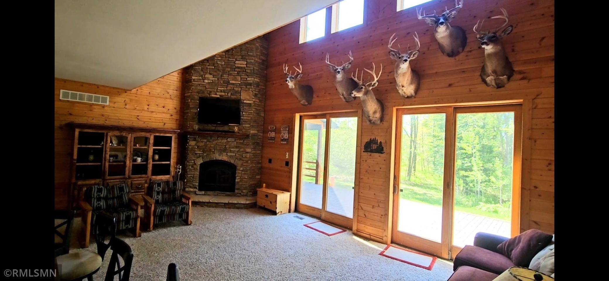 44891 Alma Razor RD, Hinckley, MN 55037
