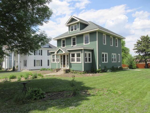 416 E Division ST, Elbow Lake, MN 56531