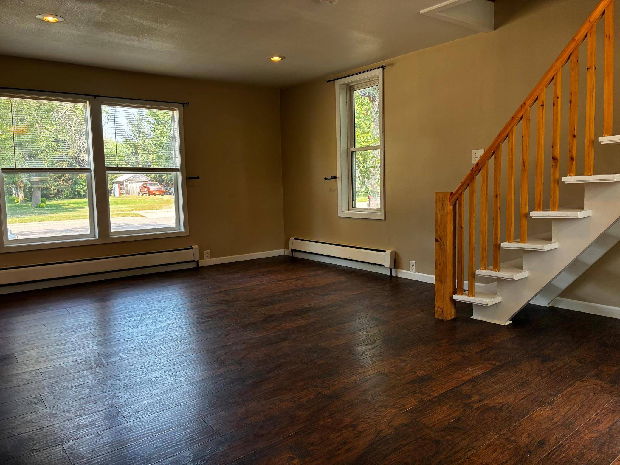 719 2nd AVE, Brewster, MN 56119