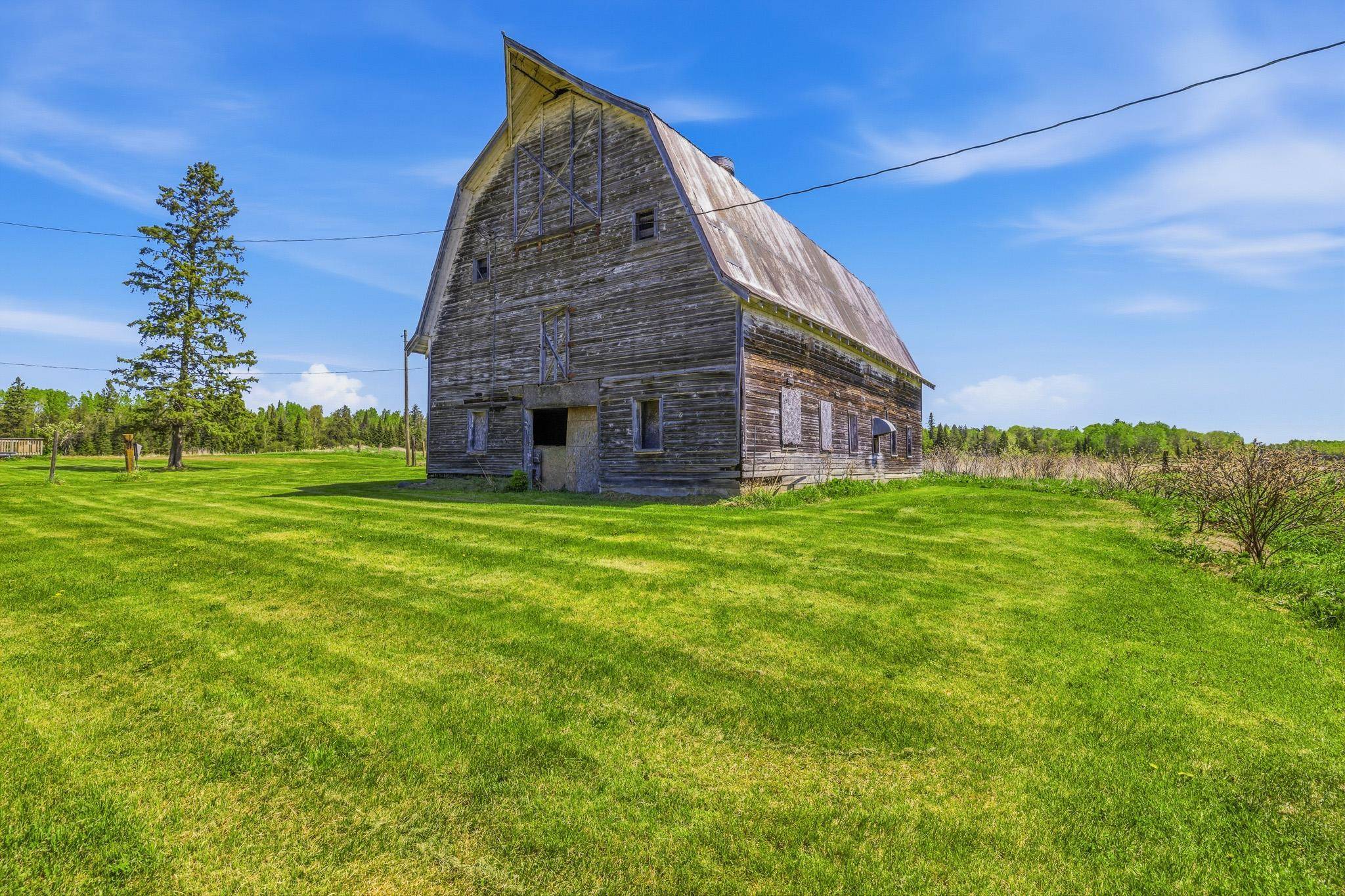 8874 Hwy 25, Angora, MN 55703