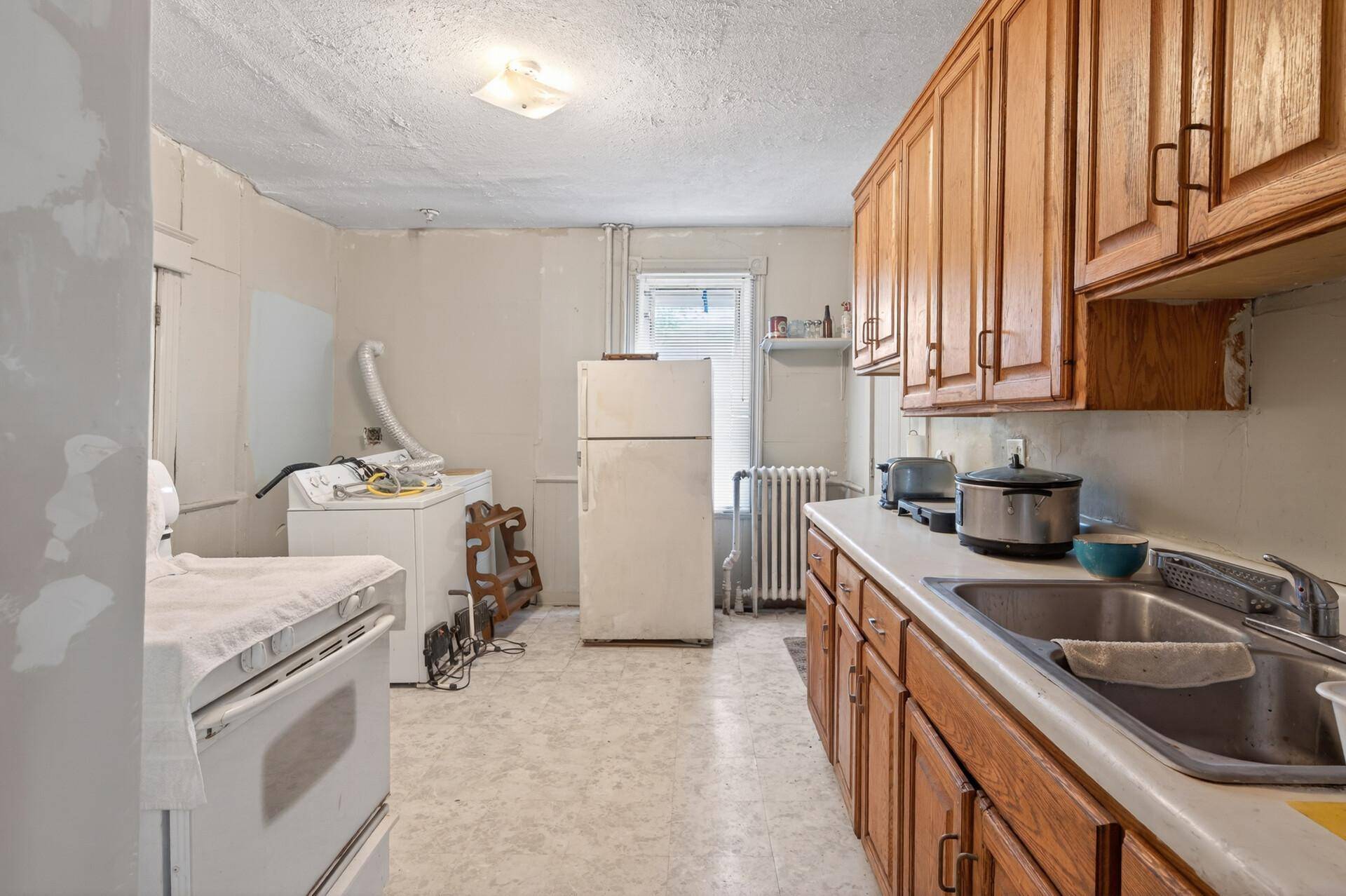 867 Aurora AVE, Saint Paul, MN 55104