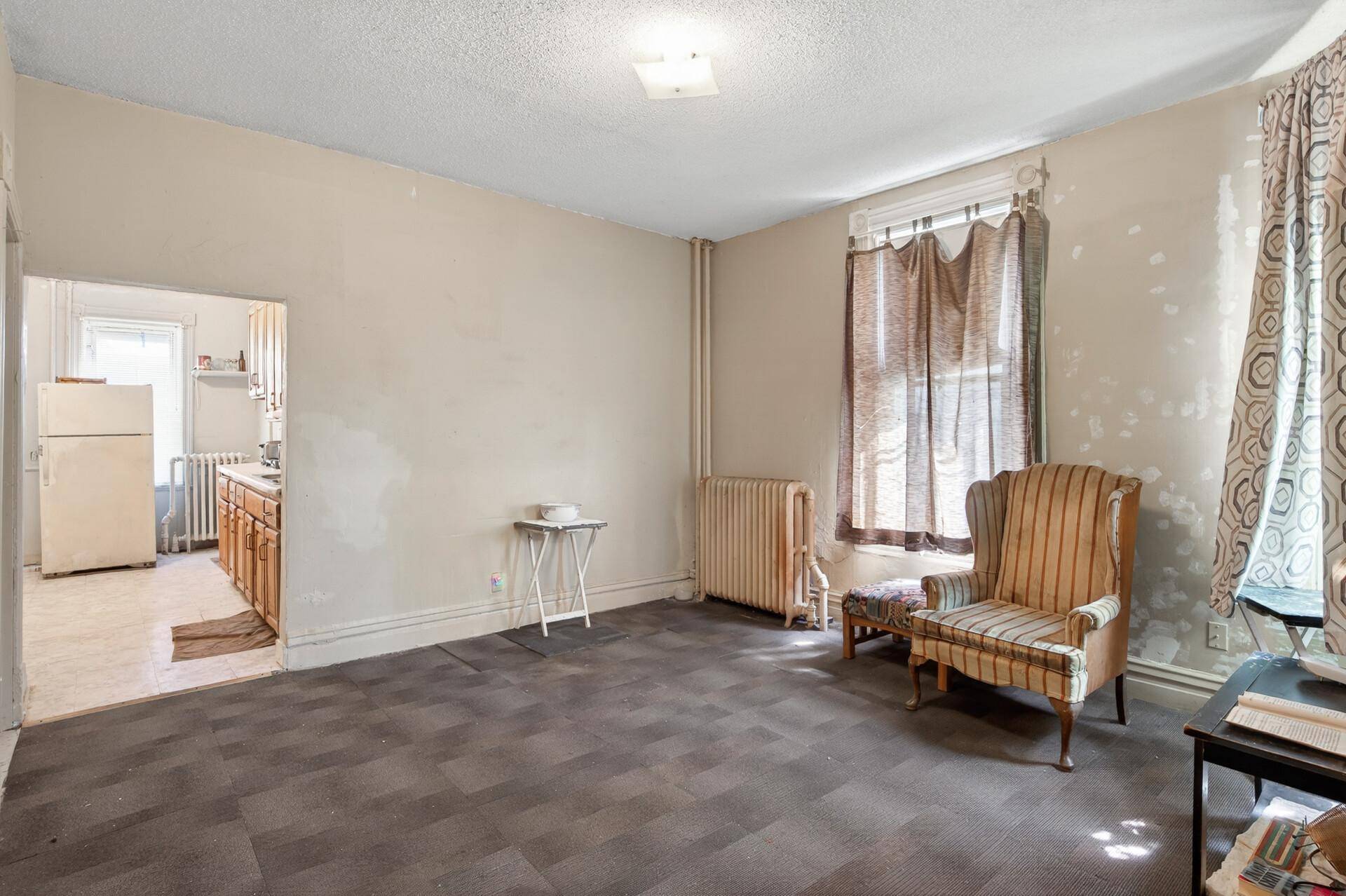 867 Aurora AVE, Saint Paul, MN 55104