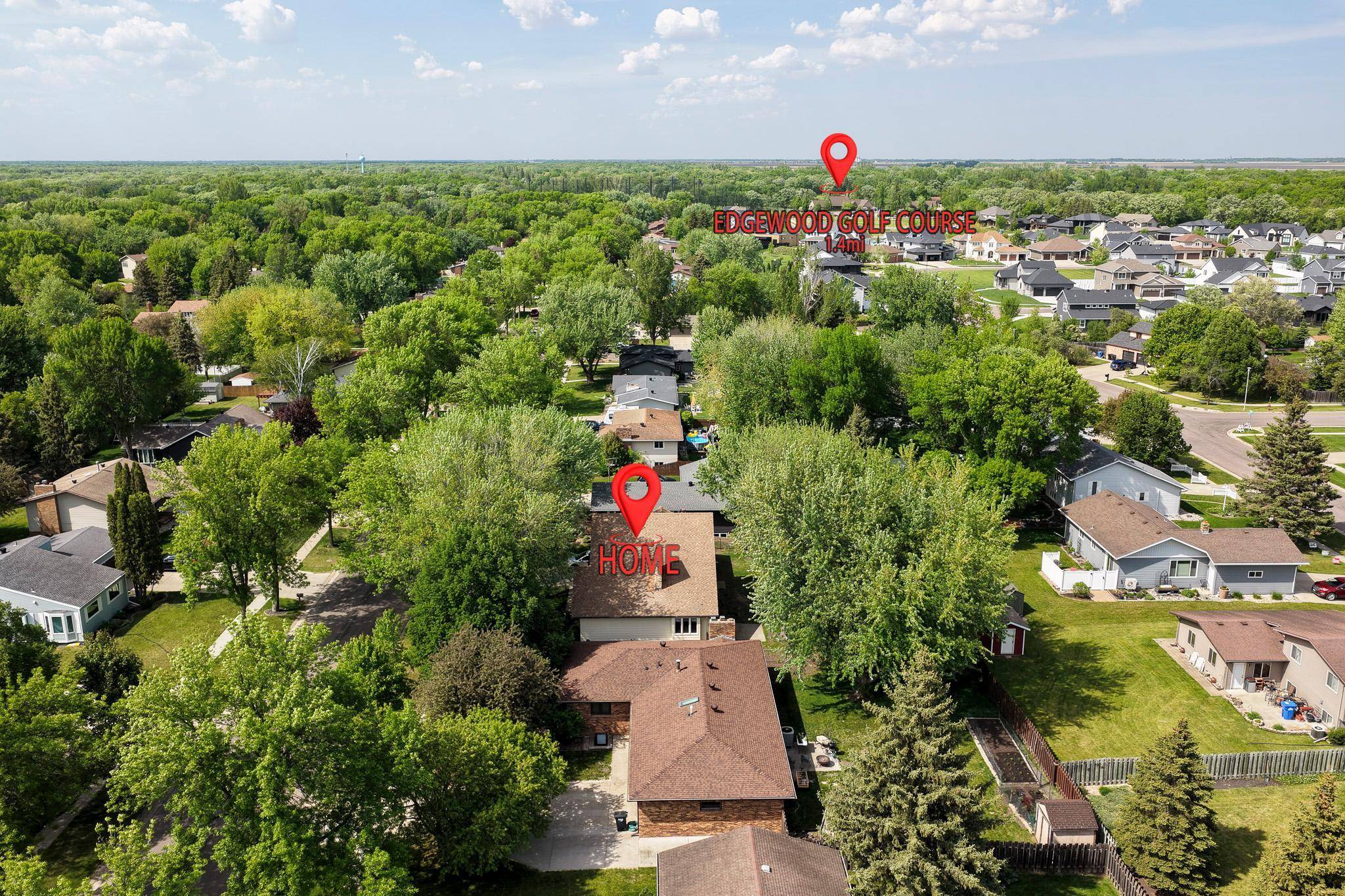3401 Par ST N, Fargo, ND 58102