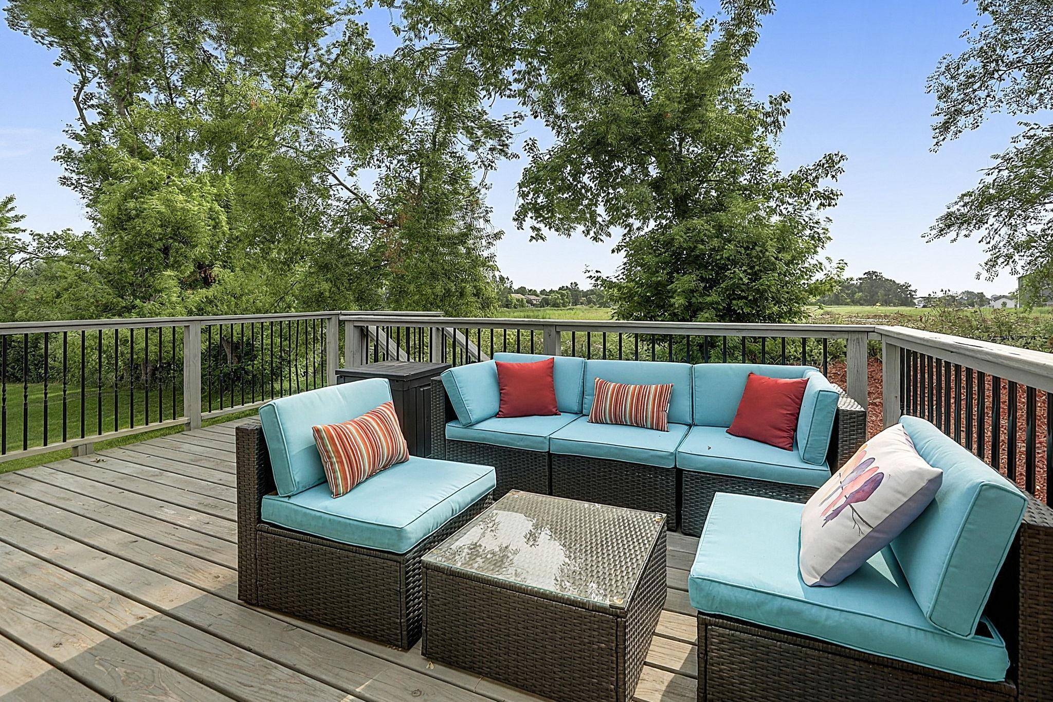 7442 Large AVE NE, Albertville, MN 55301