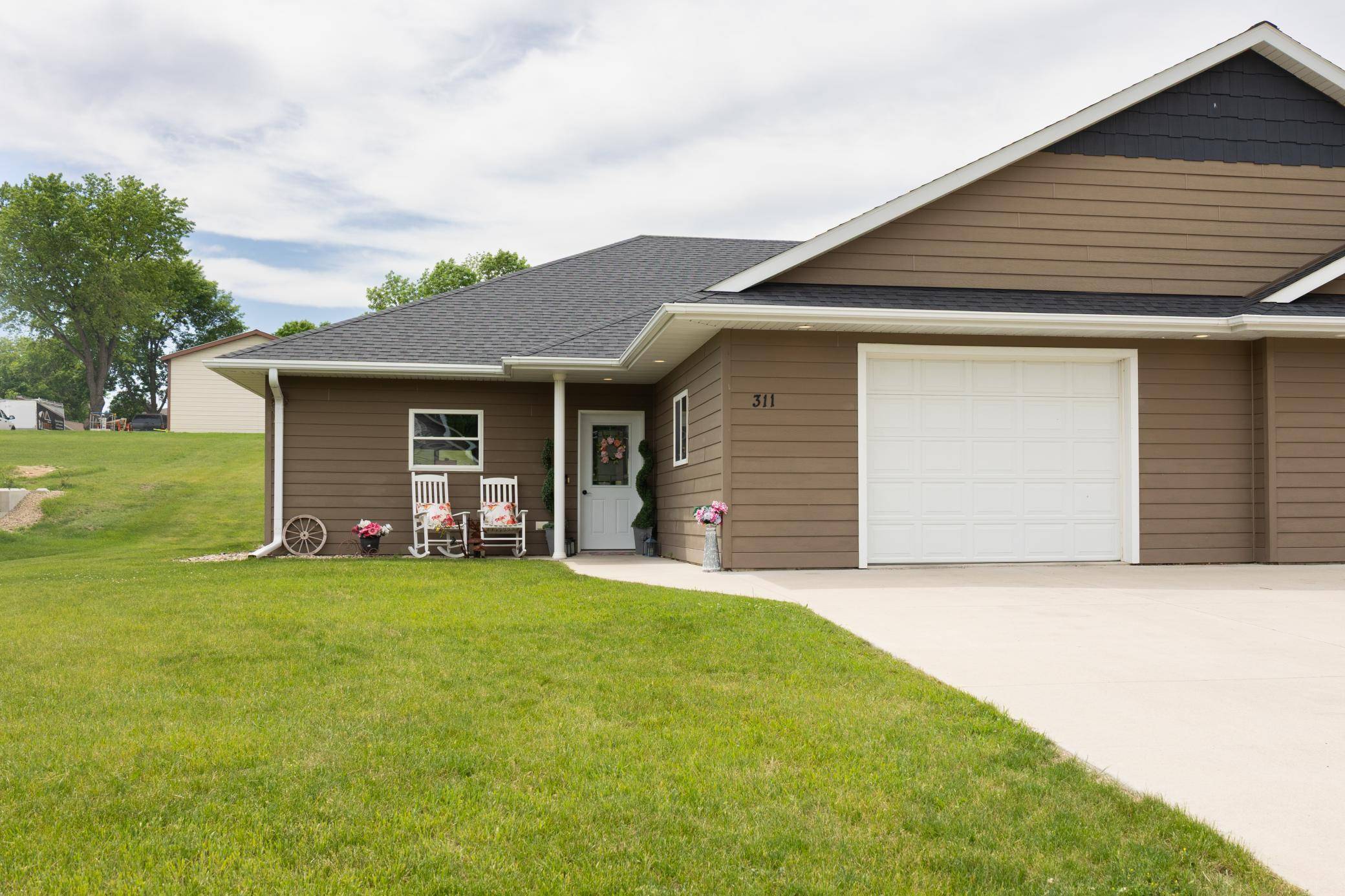 311 Tennessee AVE, Adrian, MN 56110