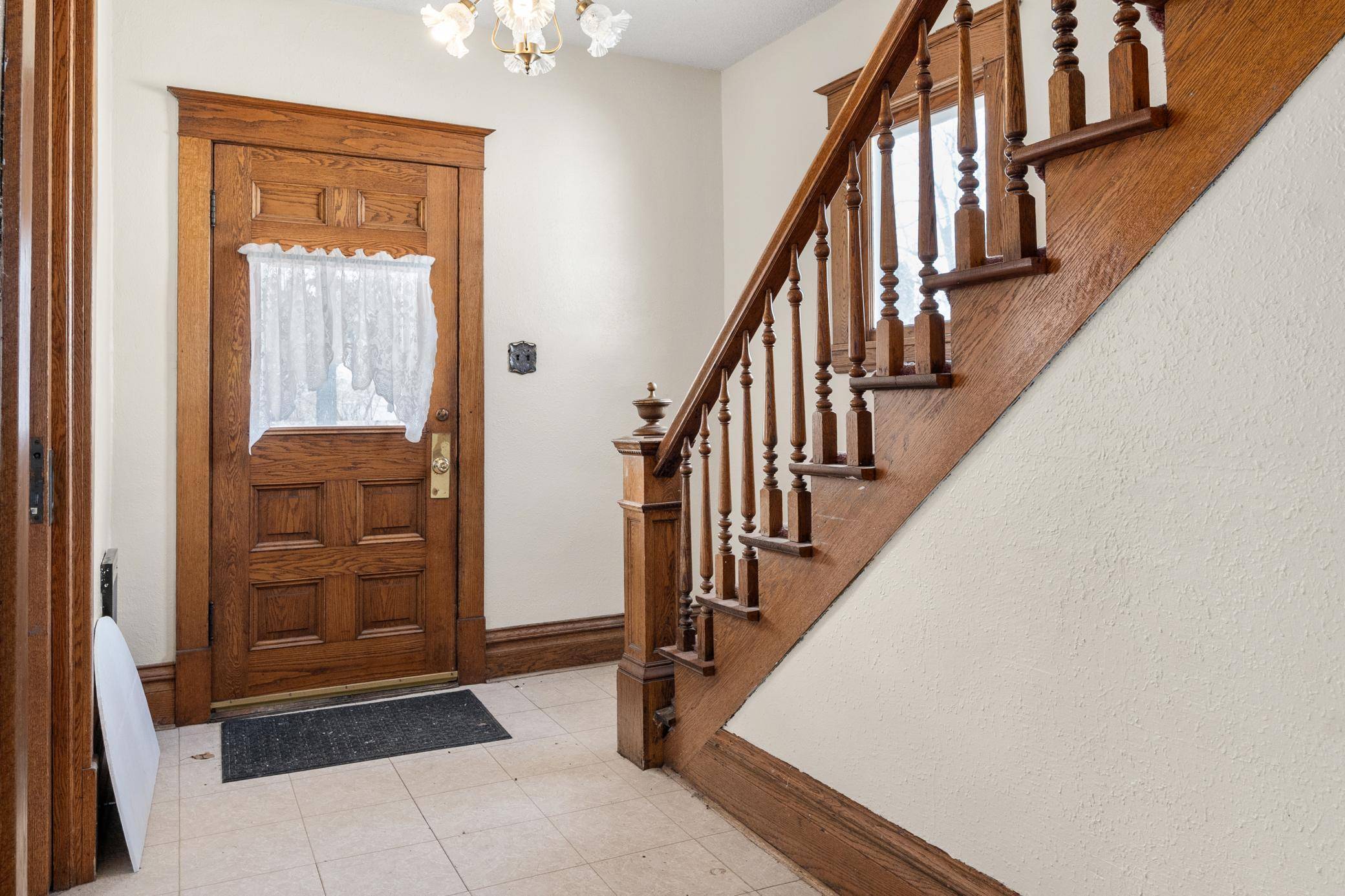 122 4th AVE NE, Mayville, ND 58257