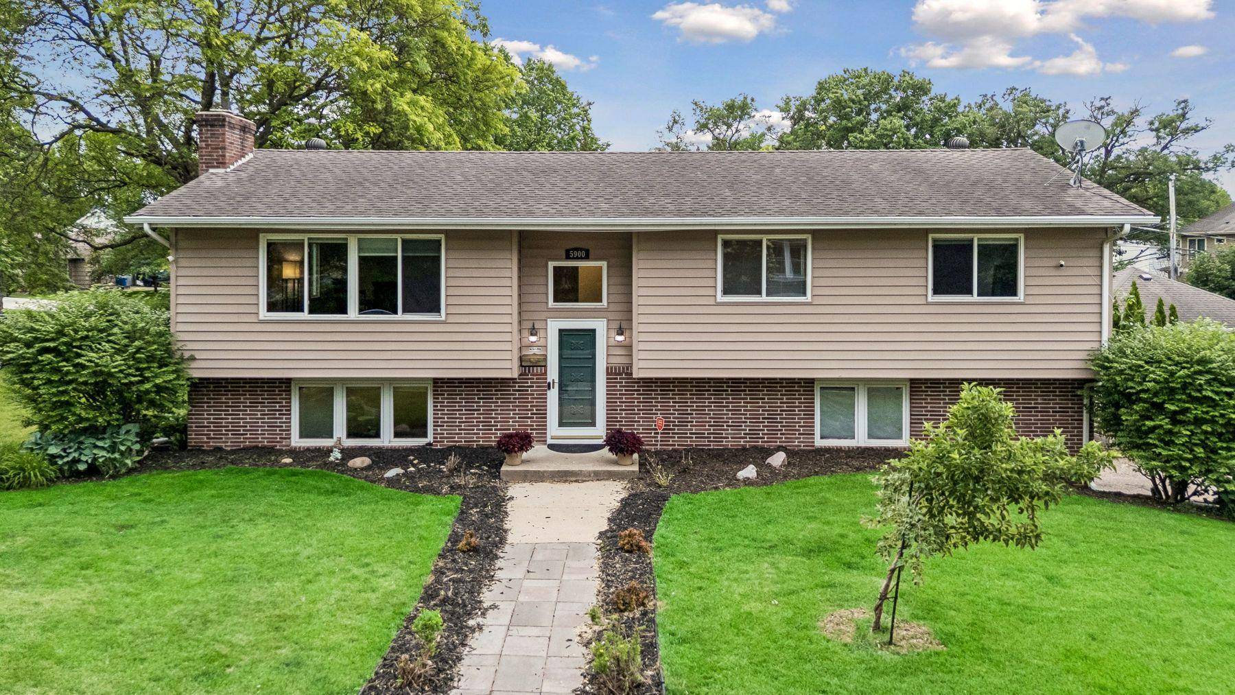 5900 Saint Johns AVE, Edina, MN 55424