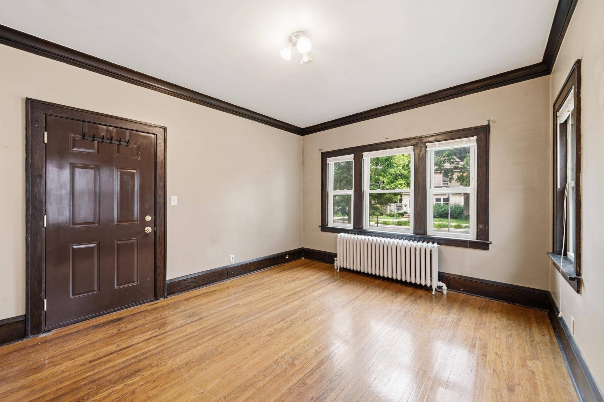 3721 Grand AVE S #2, Minneapolis, MN 55409