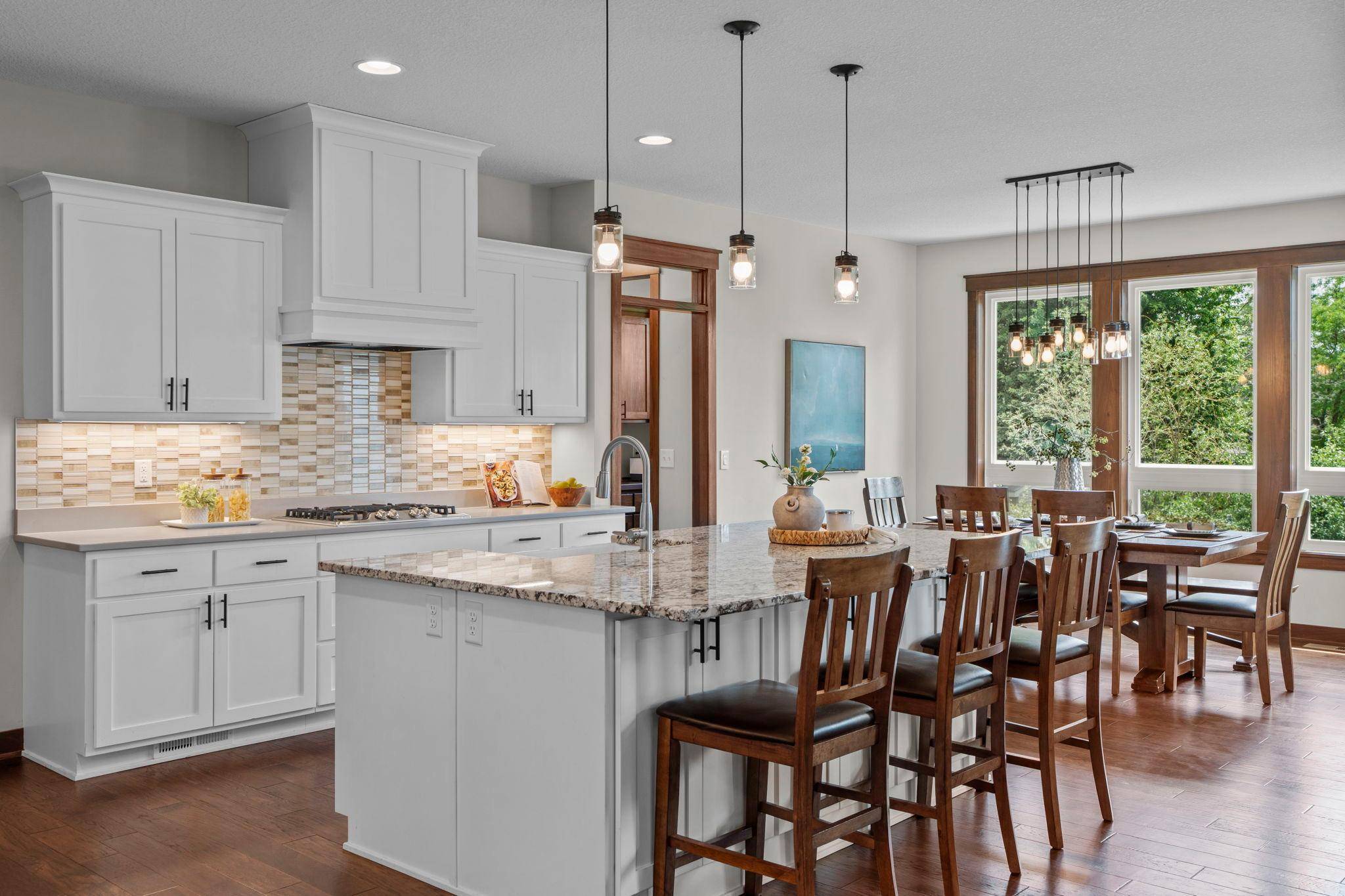 1858 Laramee LN, Centerville, MN 55038