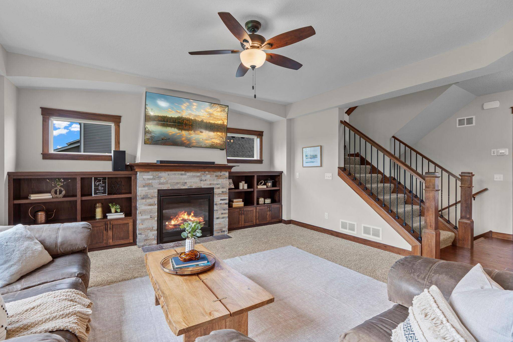 1858 Laramee LN, Centerville, MN 55038