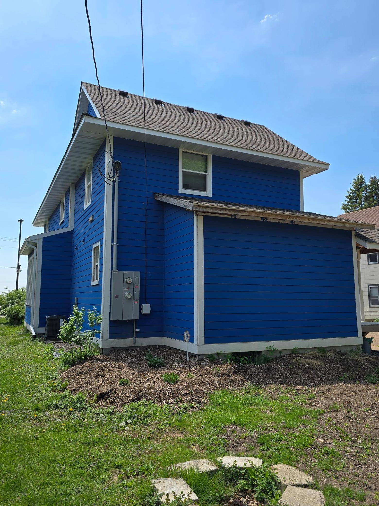 90 Maple Avenue E, Mora, MN 55051