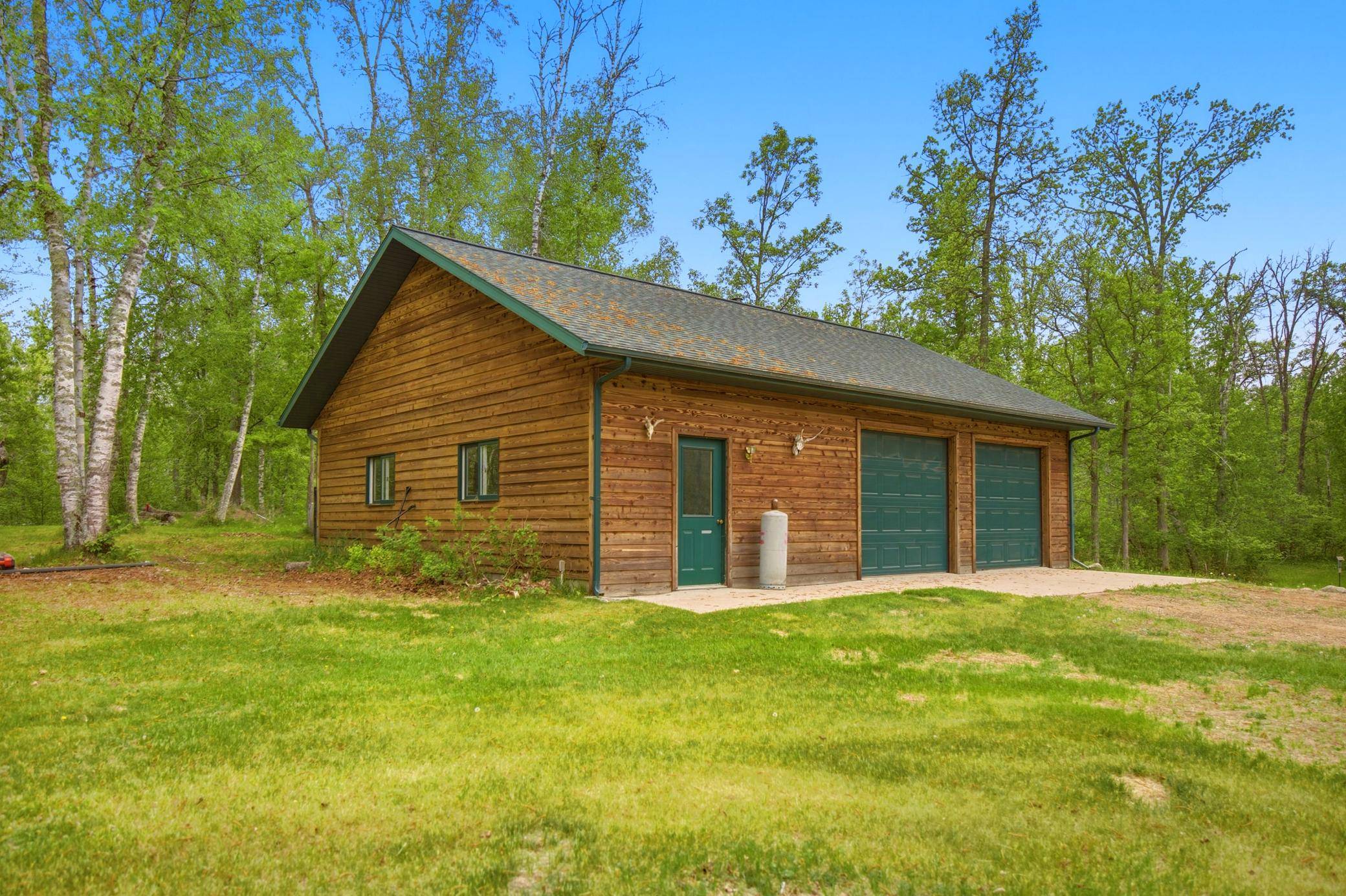 17079 Paw Print DR, Laporte, MN 56461